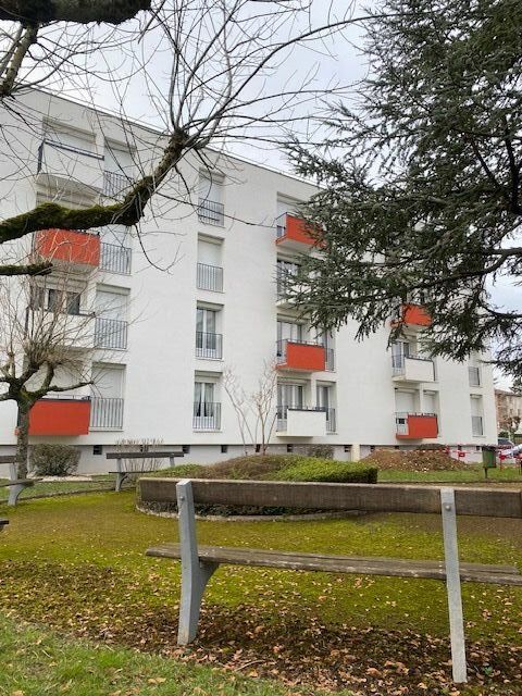 Appartement à vendre 3 67.05m2 à Bourg-en-Bresse vignette-10
