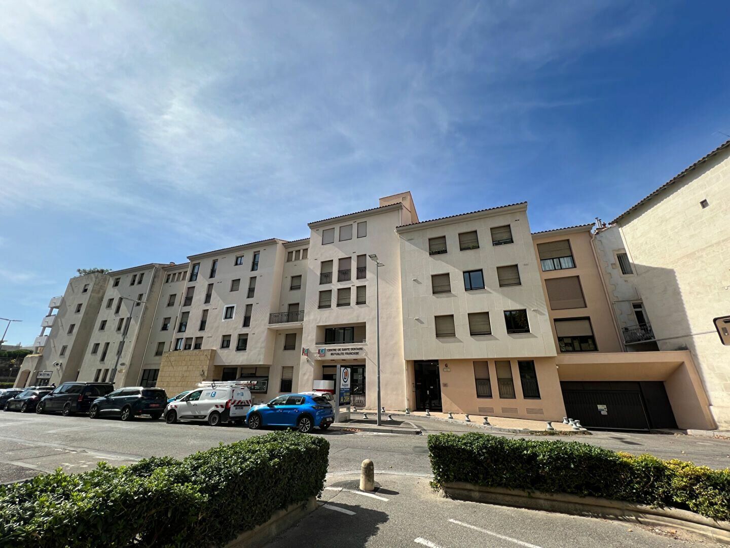 Appartement à vendre 3 75.21m2 à Avignon vignette-1