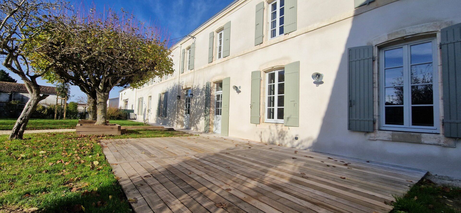 Maison à vendre 7 320m2 à La Rochelle vignette-7