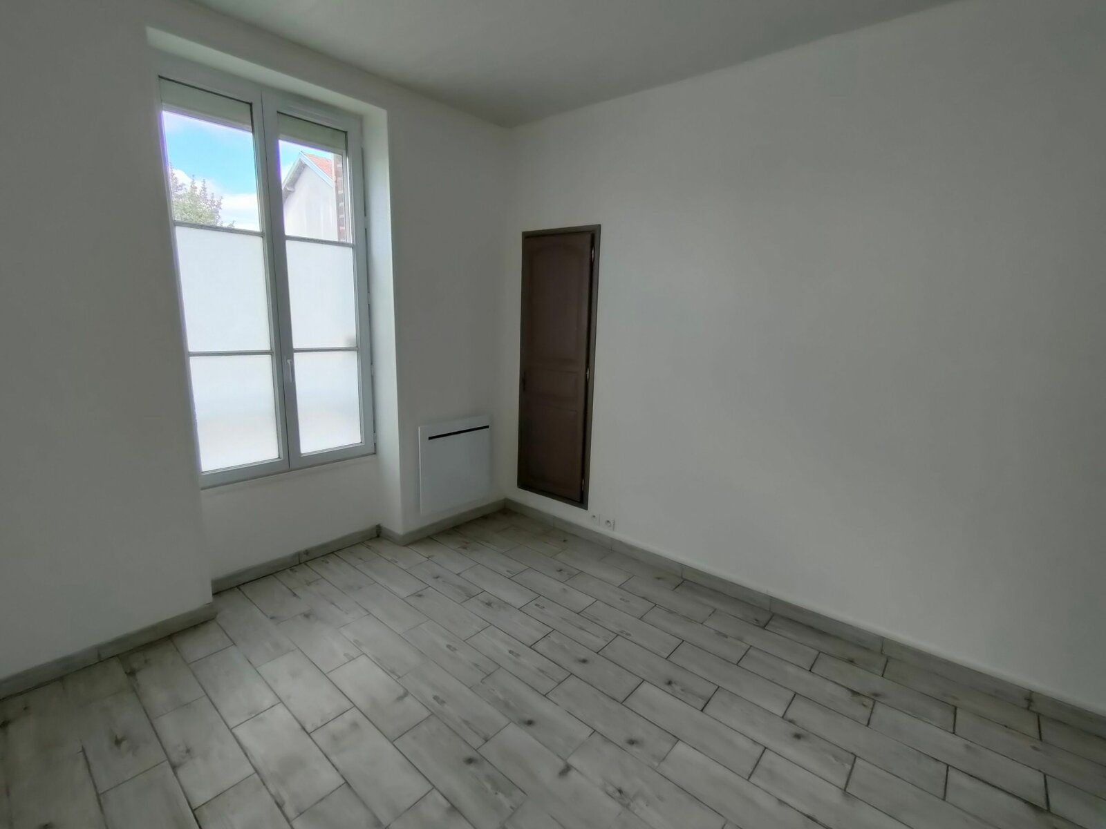 Appartement à vendre 2 40.67m2 à Fontenay-Trésigny vignette-5