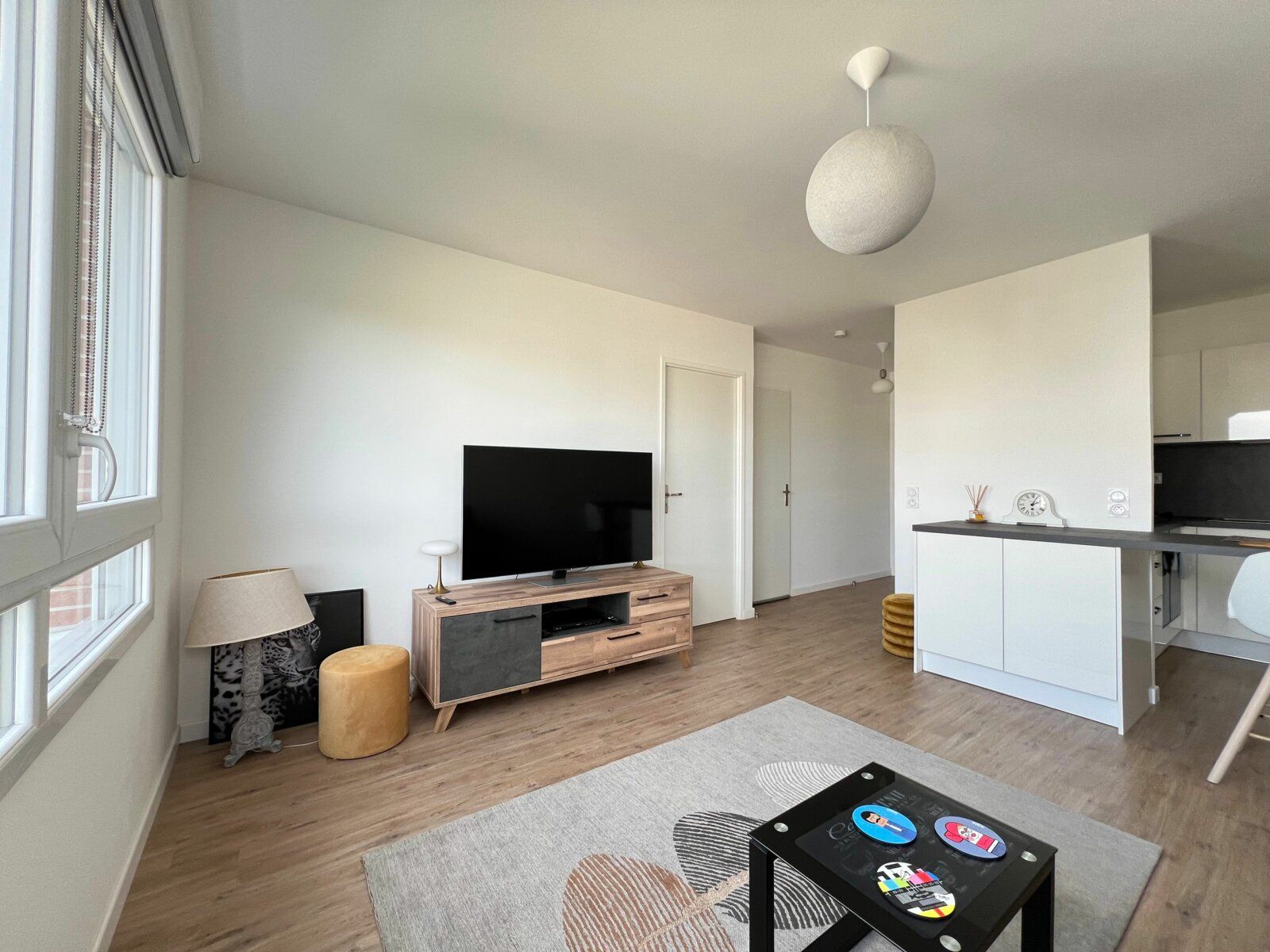 Appartement à vendre 2 43.69m2 à Neuilly-sur-Marne vignette-2