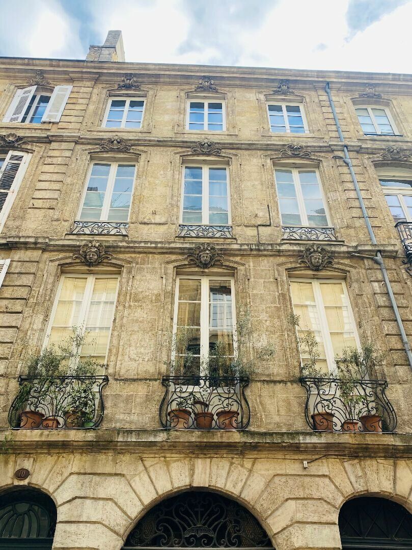 Appartement à vendre 3 70m2 à Bordeaux vignette-1
