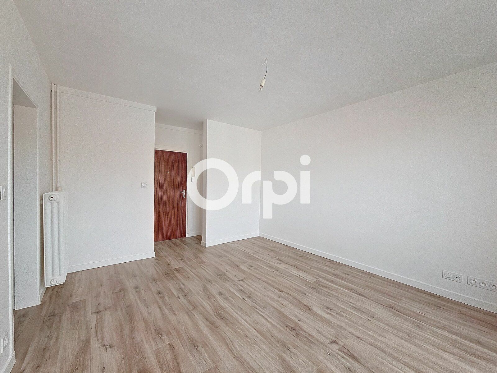 Appartement à vendre 2 40m2 à Clermont-Ferrand vignette-2