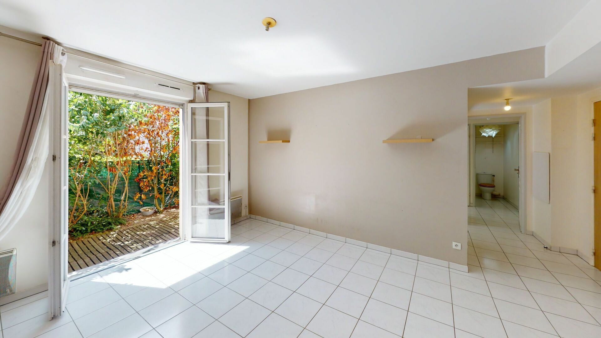 Appartement à vendre 3 54m2 à Lagny-sur-Marne vignette-2