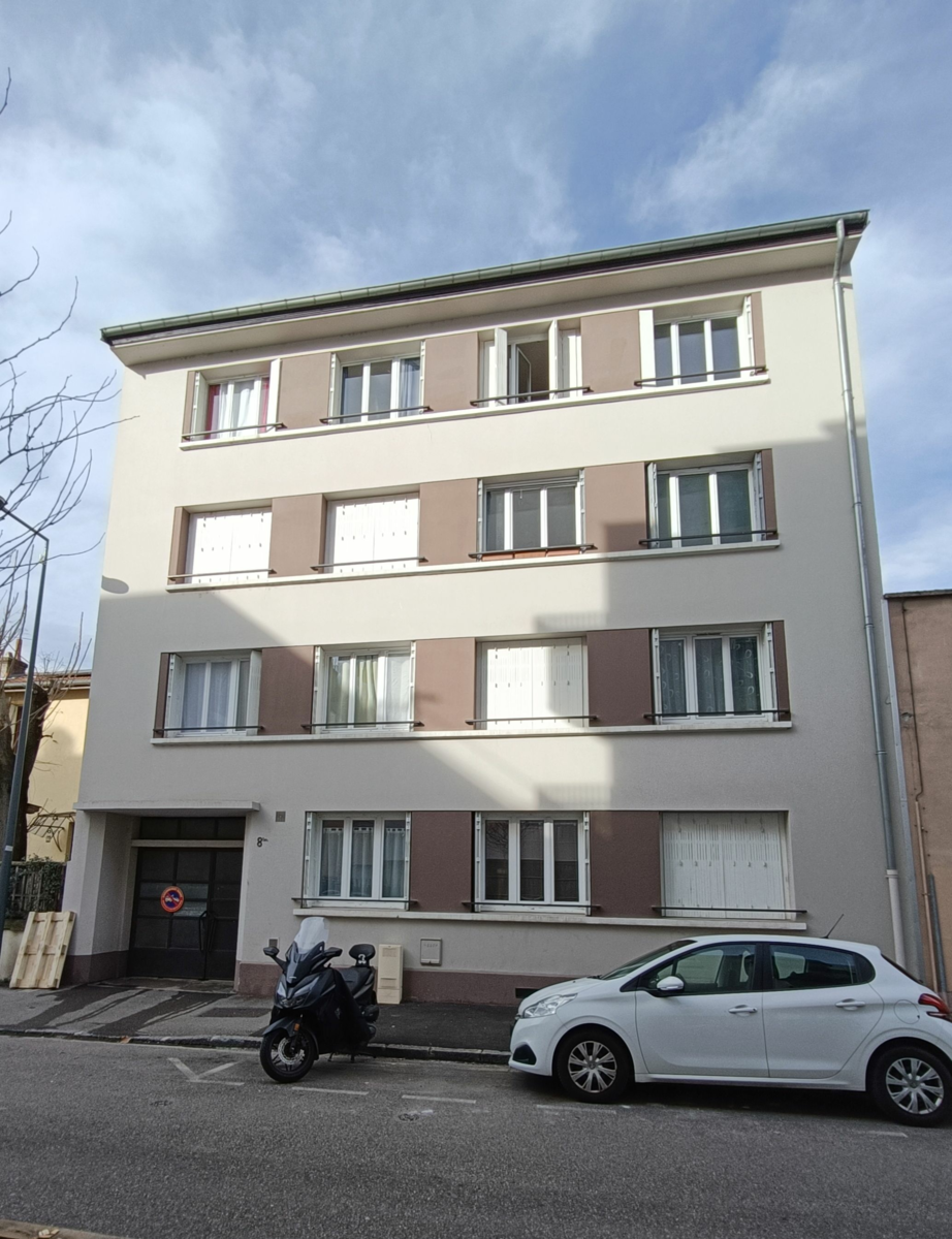 Appartement à vendre 2 50.07m2 à Villeurbanne vignette-5