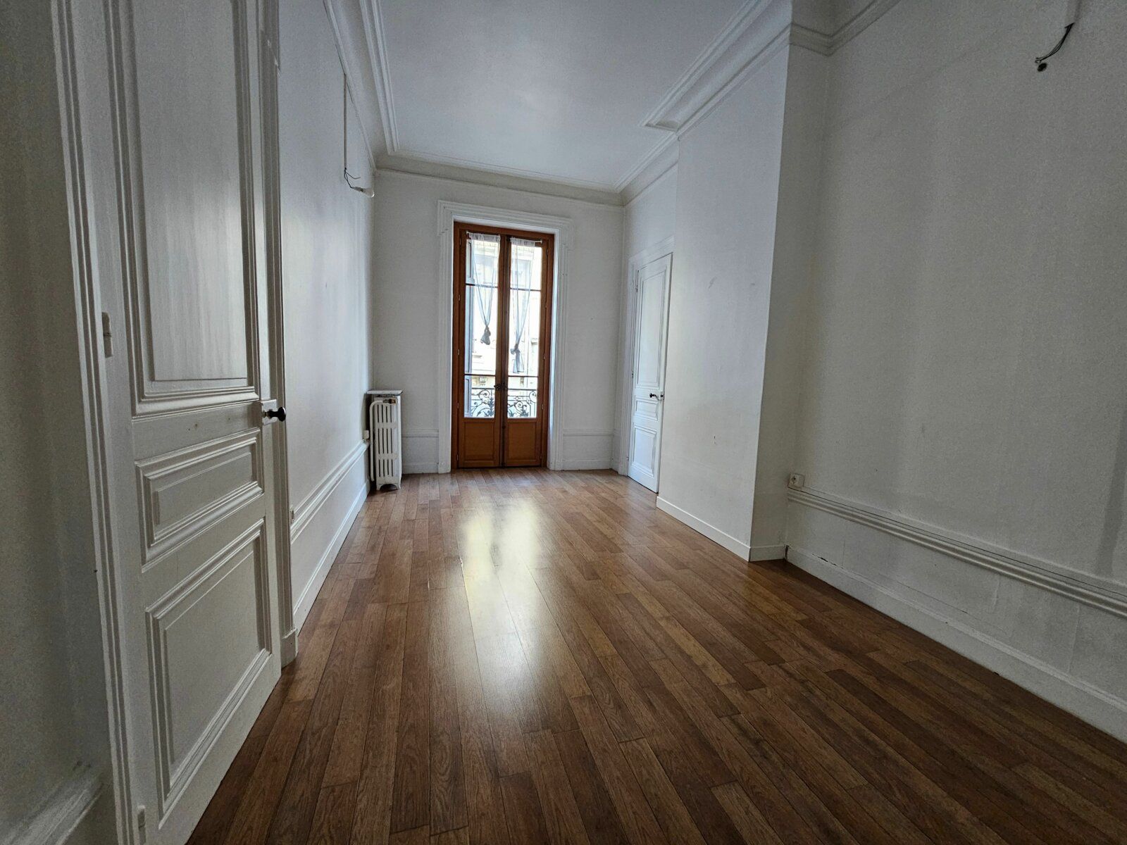 Appartement à vendre 4 142.6m2 à Saint-Étienne vignette-19