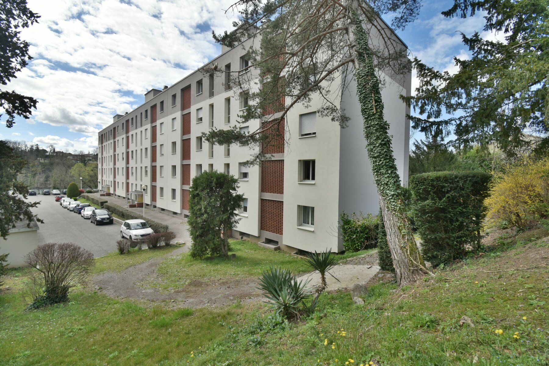Appartement à vendre 3 83m2 à Romans-sur-Isère vignette-1