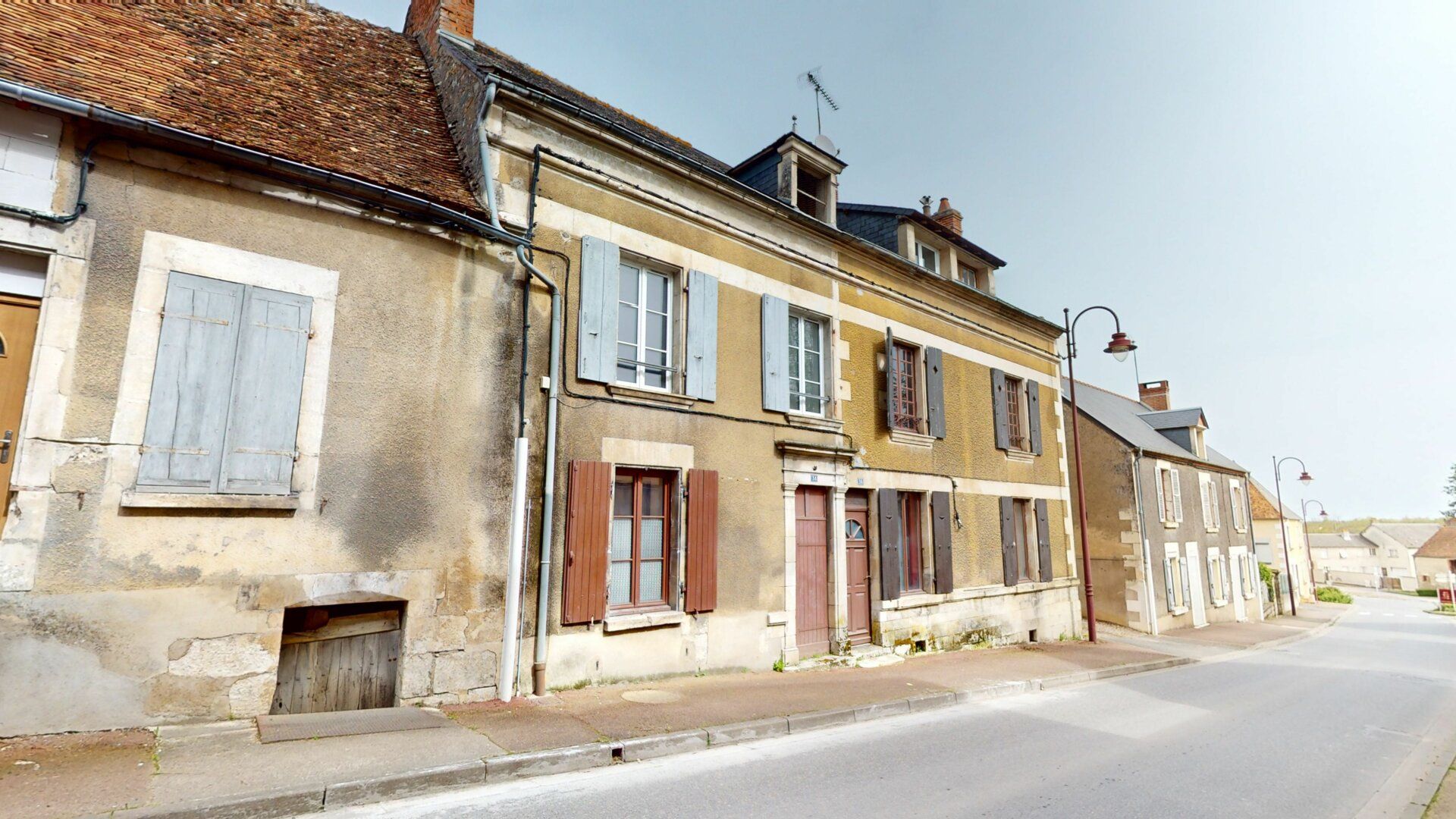 Maison à vendre 8 256m2 à Saint-Satur vignette-1