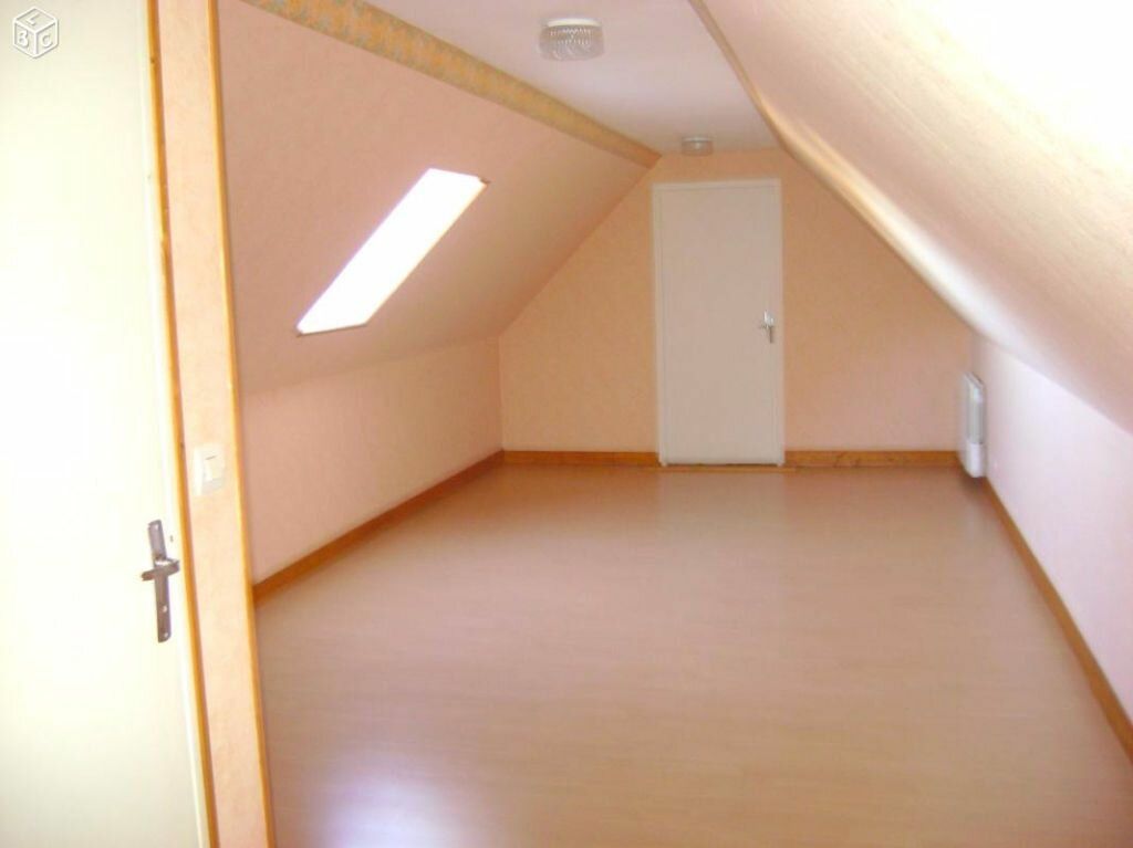 Appartement à louer 2 38m2 à La Ferté-Saint-Aubin vignette-4
