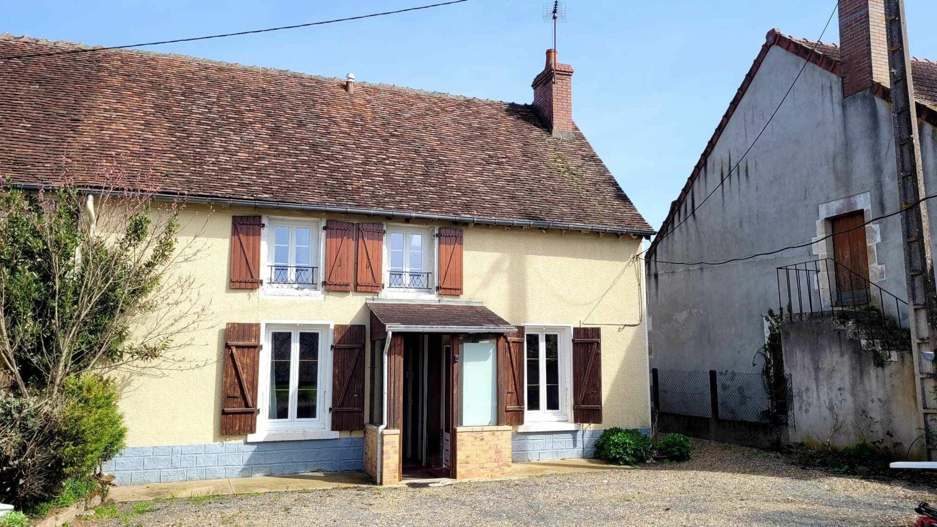 Maison à vendre 3 70m2 à La Charité-sur-Loire vignette-1