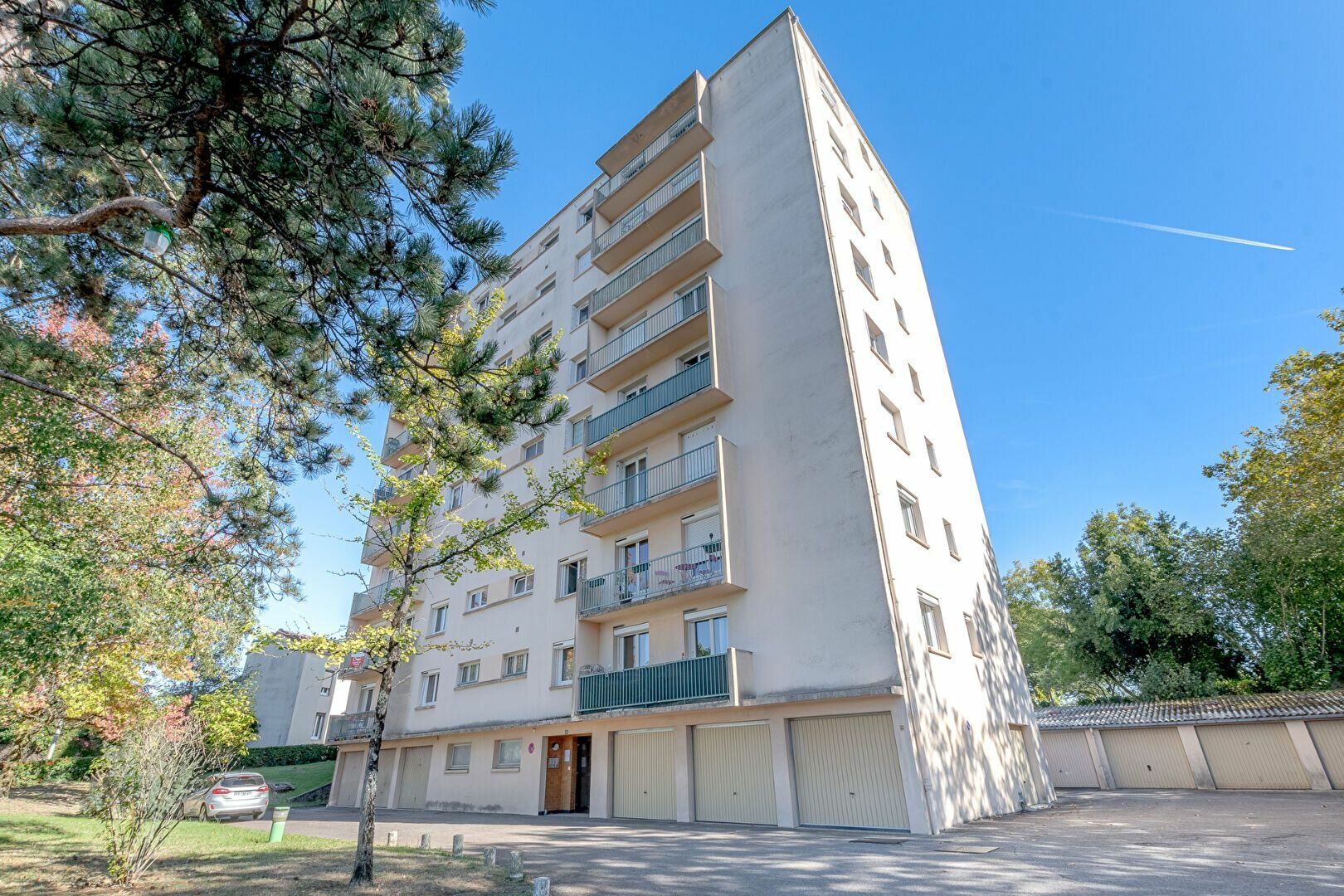 Appartement à vendre 2 m2 à Limoges vignette-8