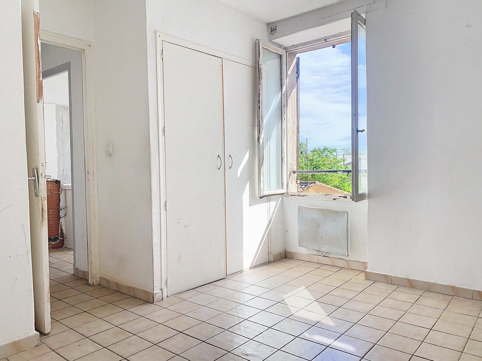 Appartement à vendre 2 34.2m2 à Avignon vignette-2