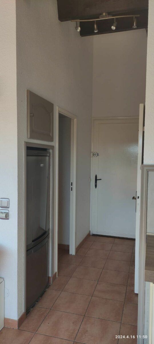 Appartement à louer 2 24.85m2 à Saint-Cyprien vignette-8