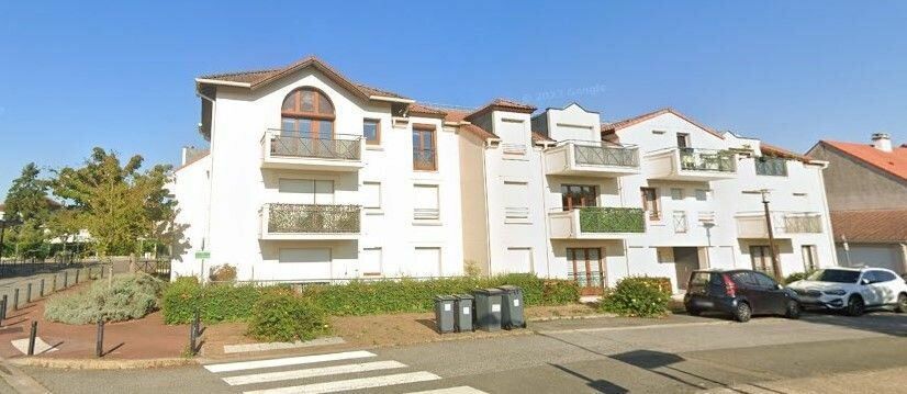 Appartement à vendre 1 25.58m2 à Montigny-le-Bretonneux vignette-1