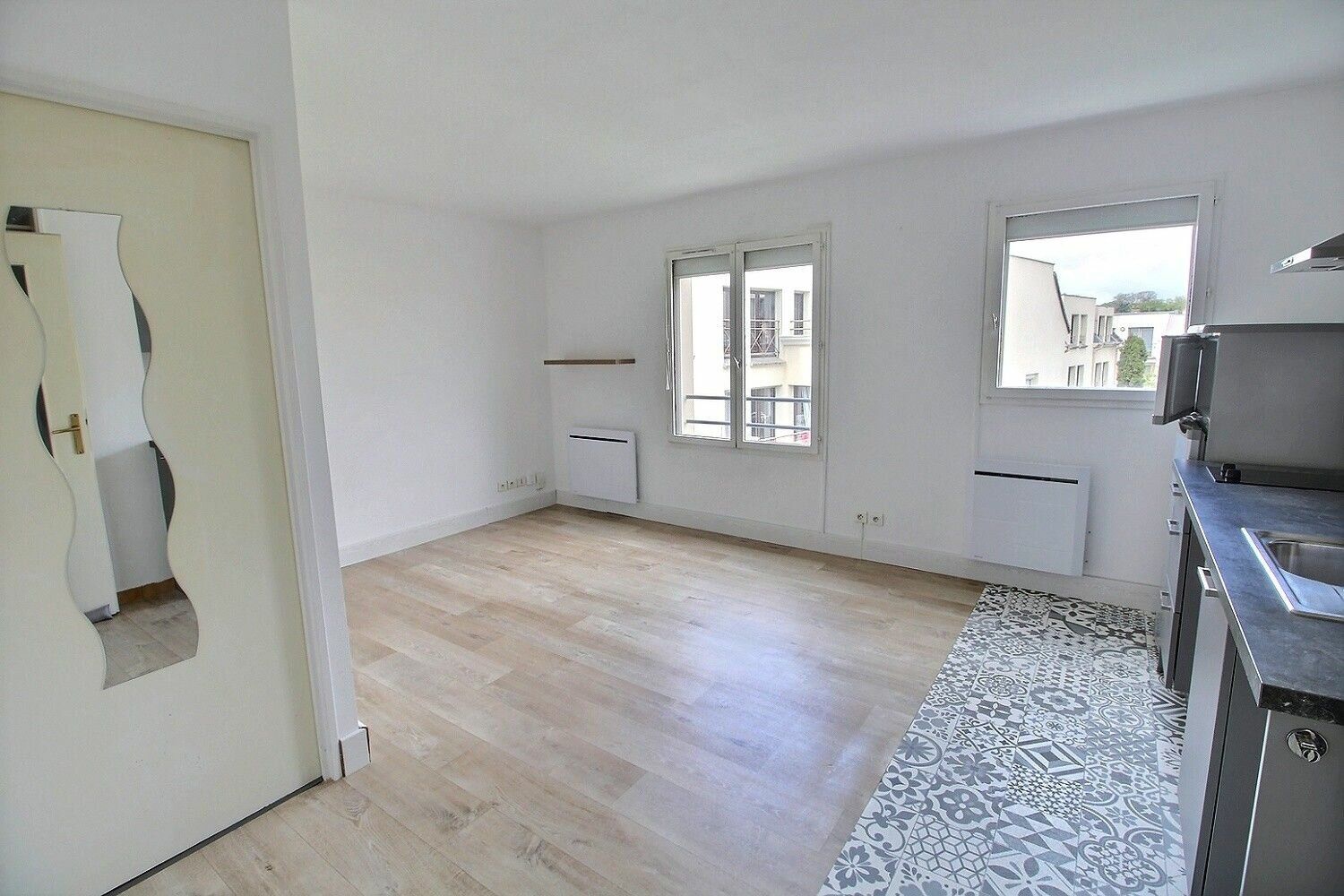 Appartement à vendre 1 25.58m2 à Montigny-le-Bretonneux vignette-2
