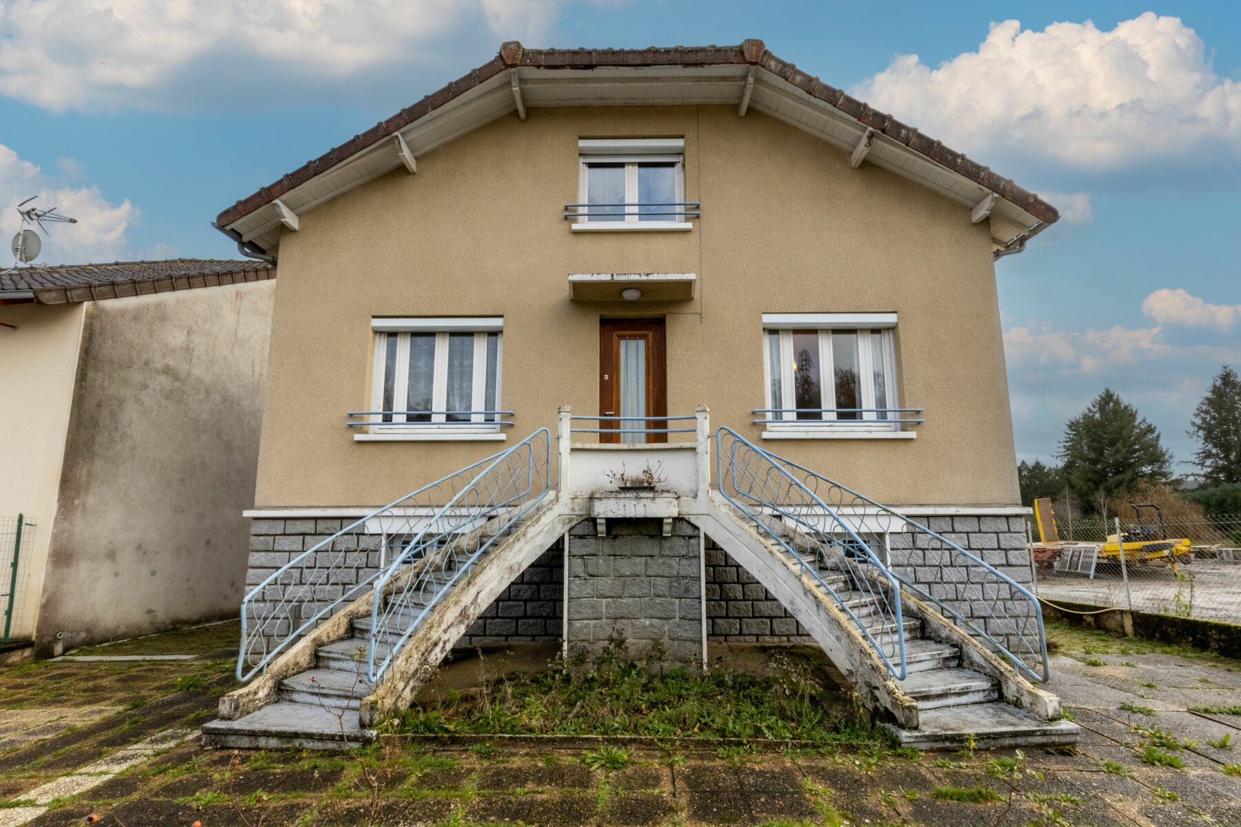 Maison à vendre 5 95m2 à Saint-Priest-Taurion vignette-1