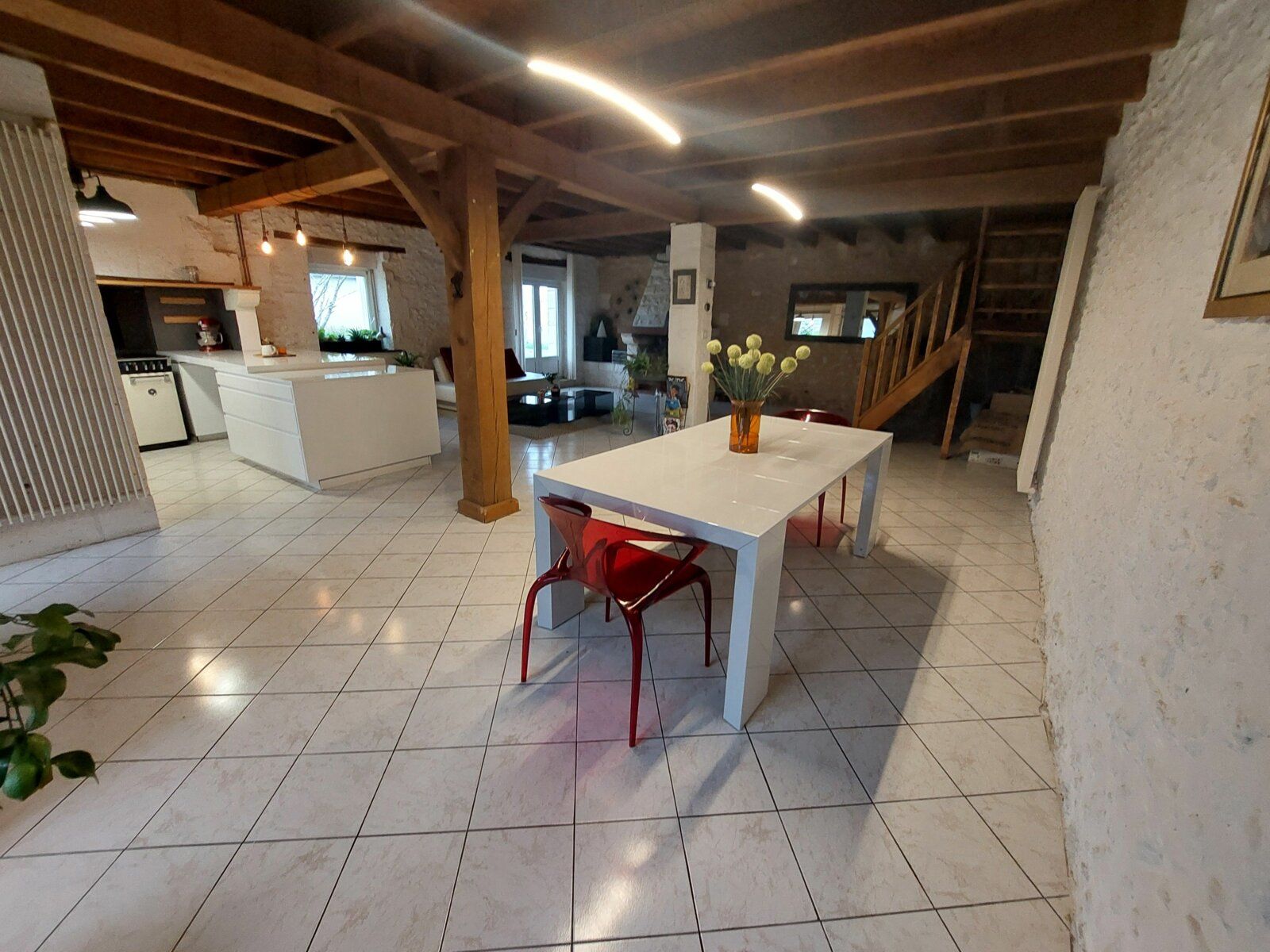 Maison à vendre 5 m2 à Saint-Front-d'Alemps vignette-2