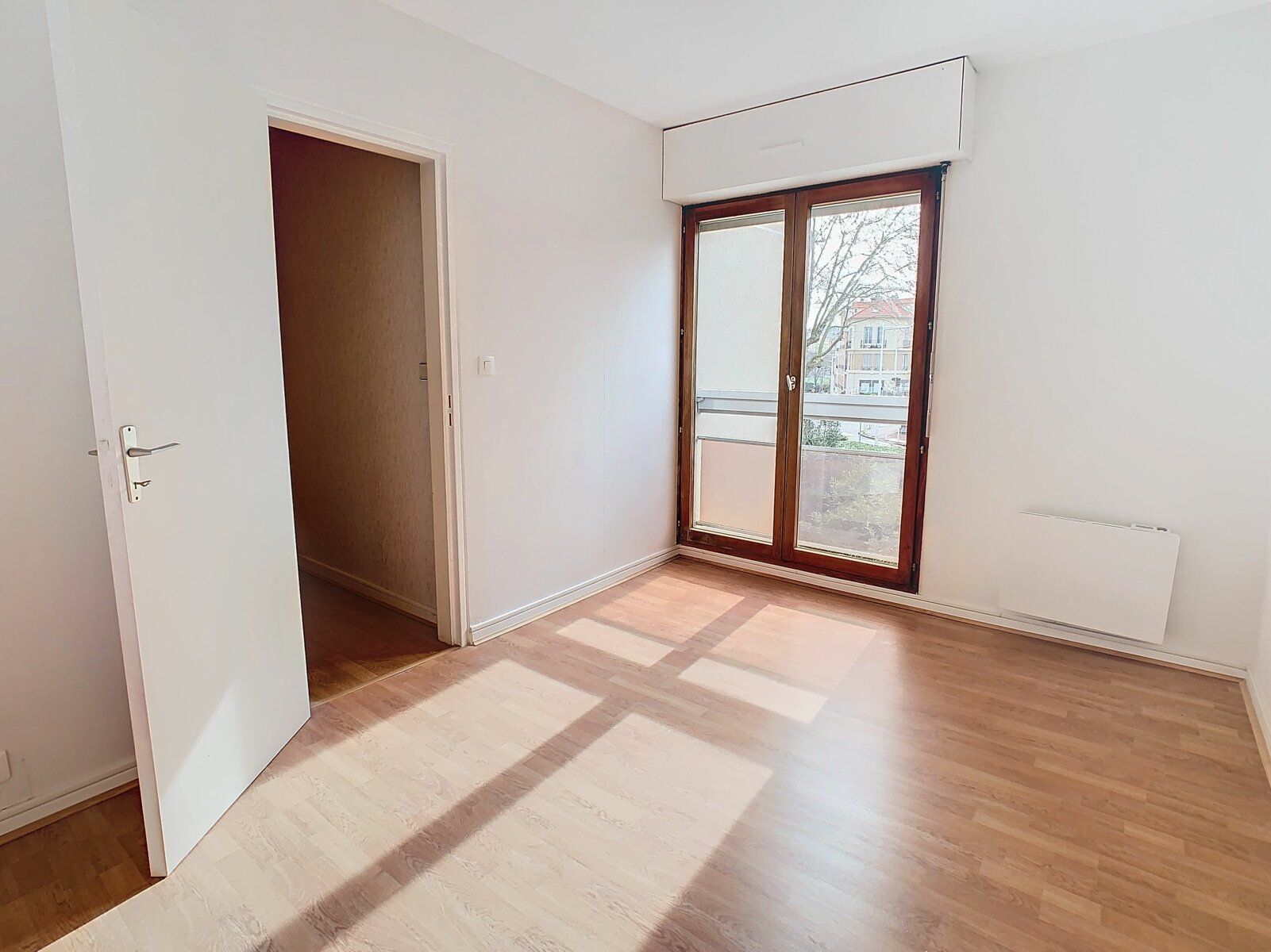 Appartement à vendre 3 64.28m2 à Issy-les-Moulineaux vignette-4