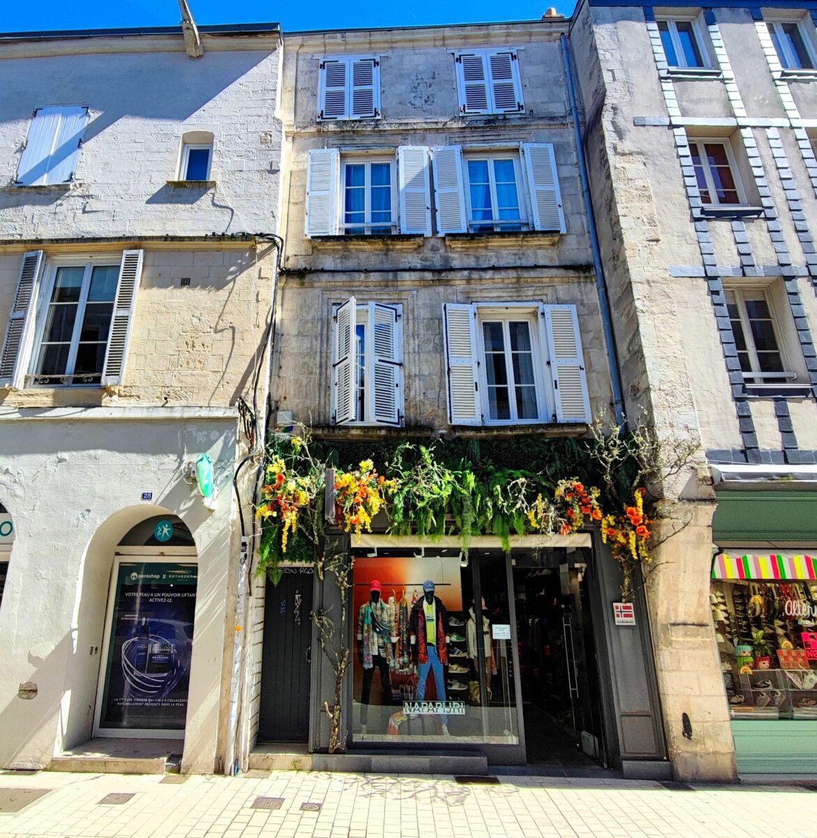 Appartement à vendre 3 60.58m2 à La Rochelle vignette-1