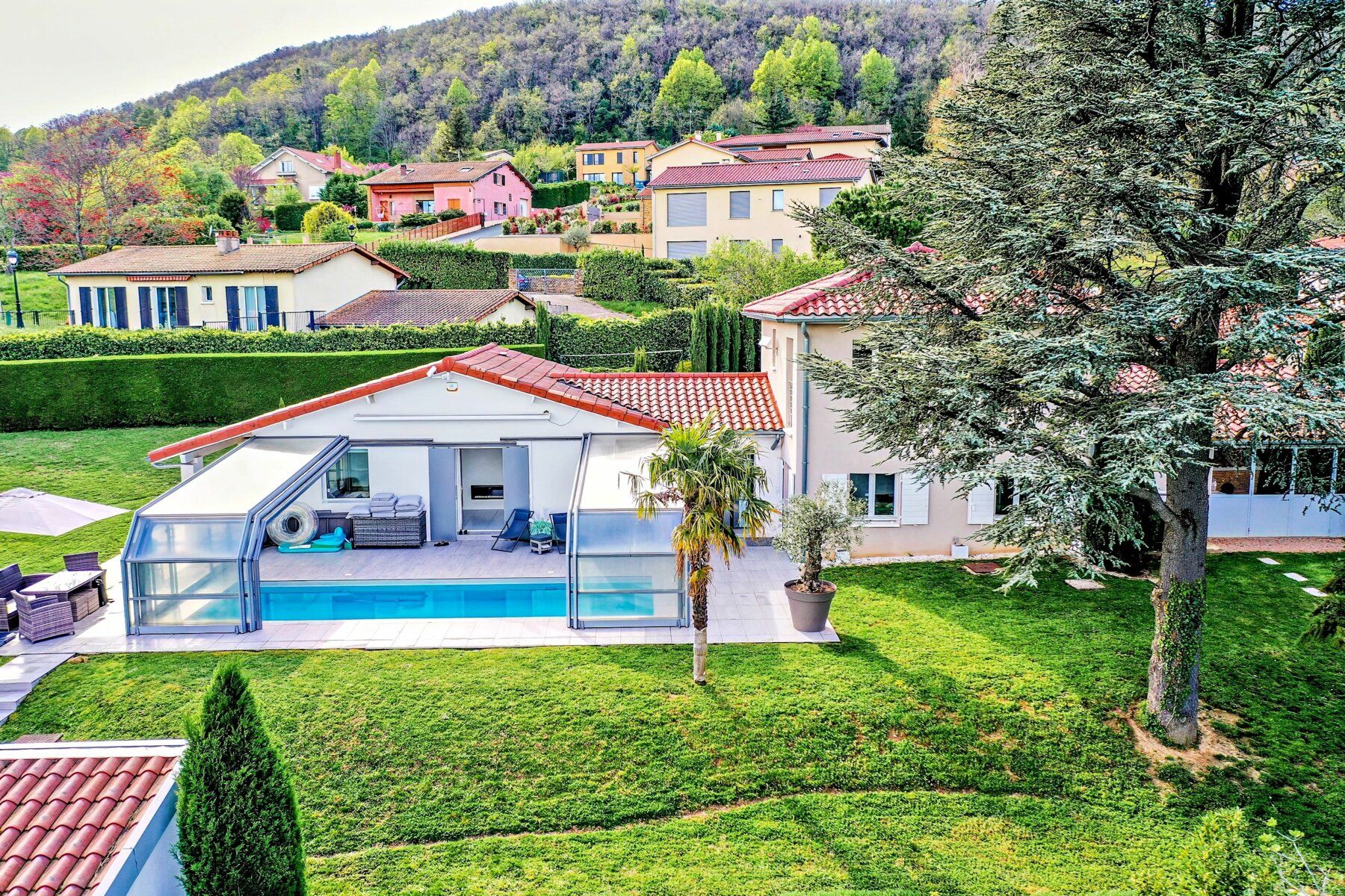 Maison à vendre 5 280m2 à Poleymieux-au-Mont-d'Or vignette-4