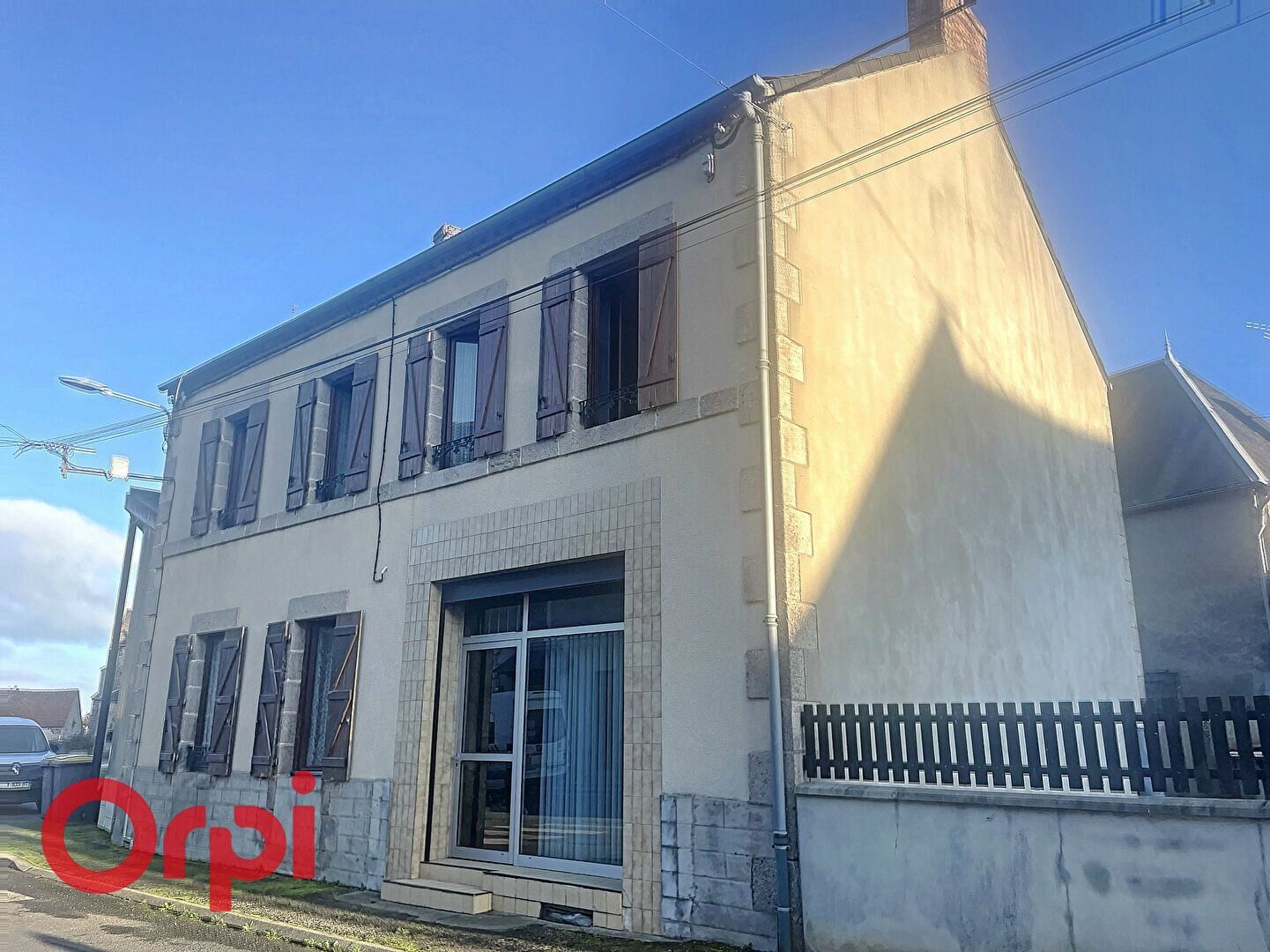 Maison à vendre 5 m2 à Saint-Sauvier vignette-2