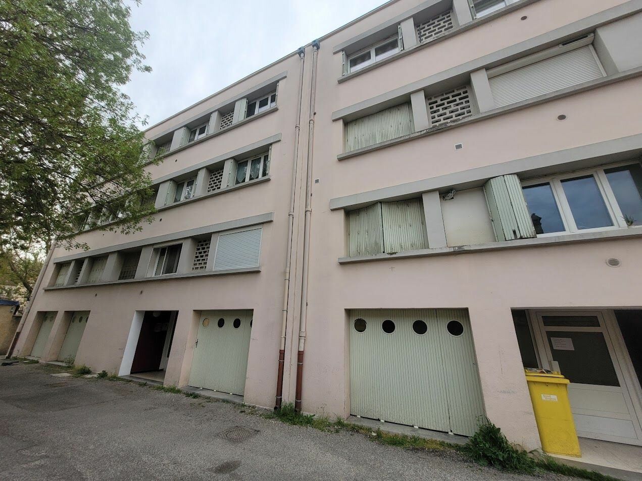 Appartement à vendre 3 50m2 à Avignon vignette-6