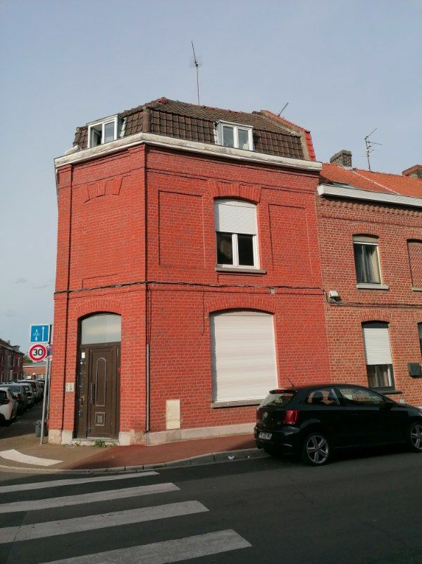 Immeuble à vendre 1 m2 à Tourcoing vignette-2