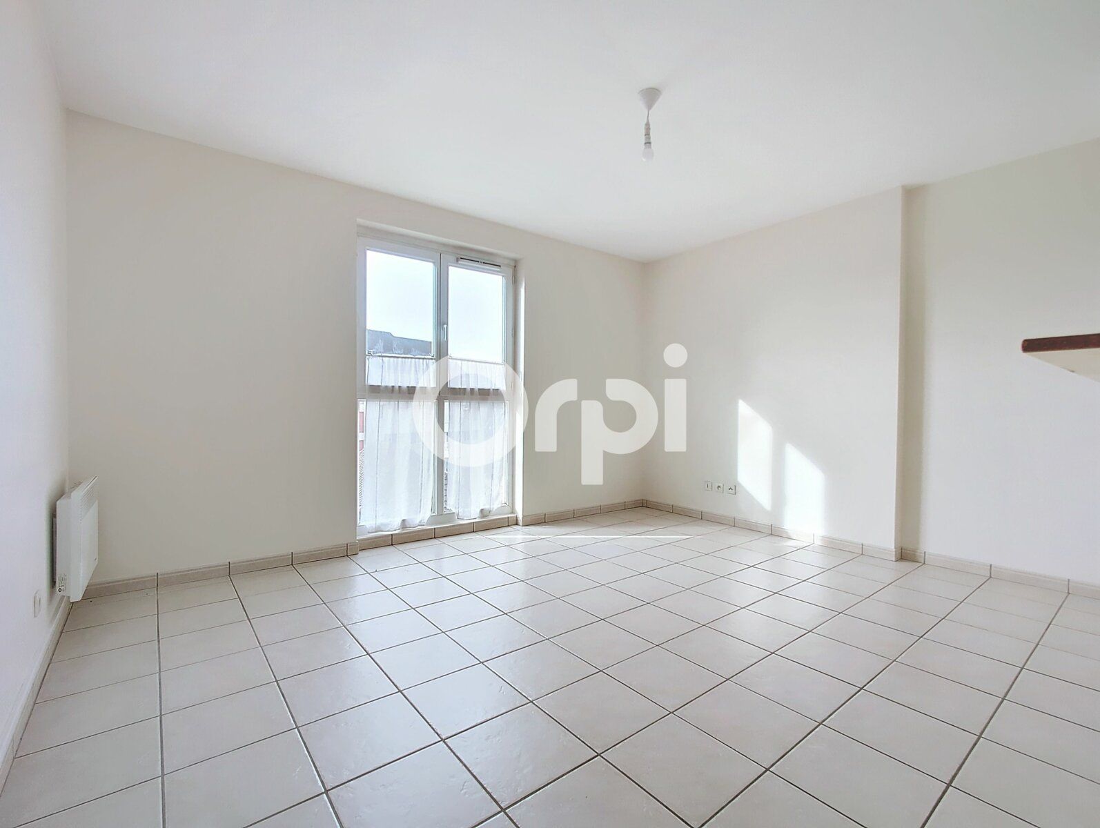 Appartement à vendre 2 40.38m2 à Compiègne vignette-2