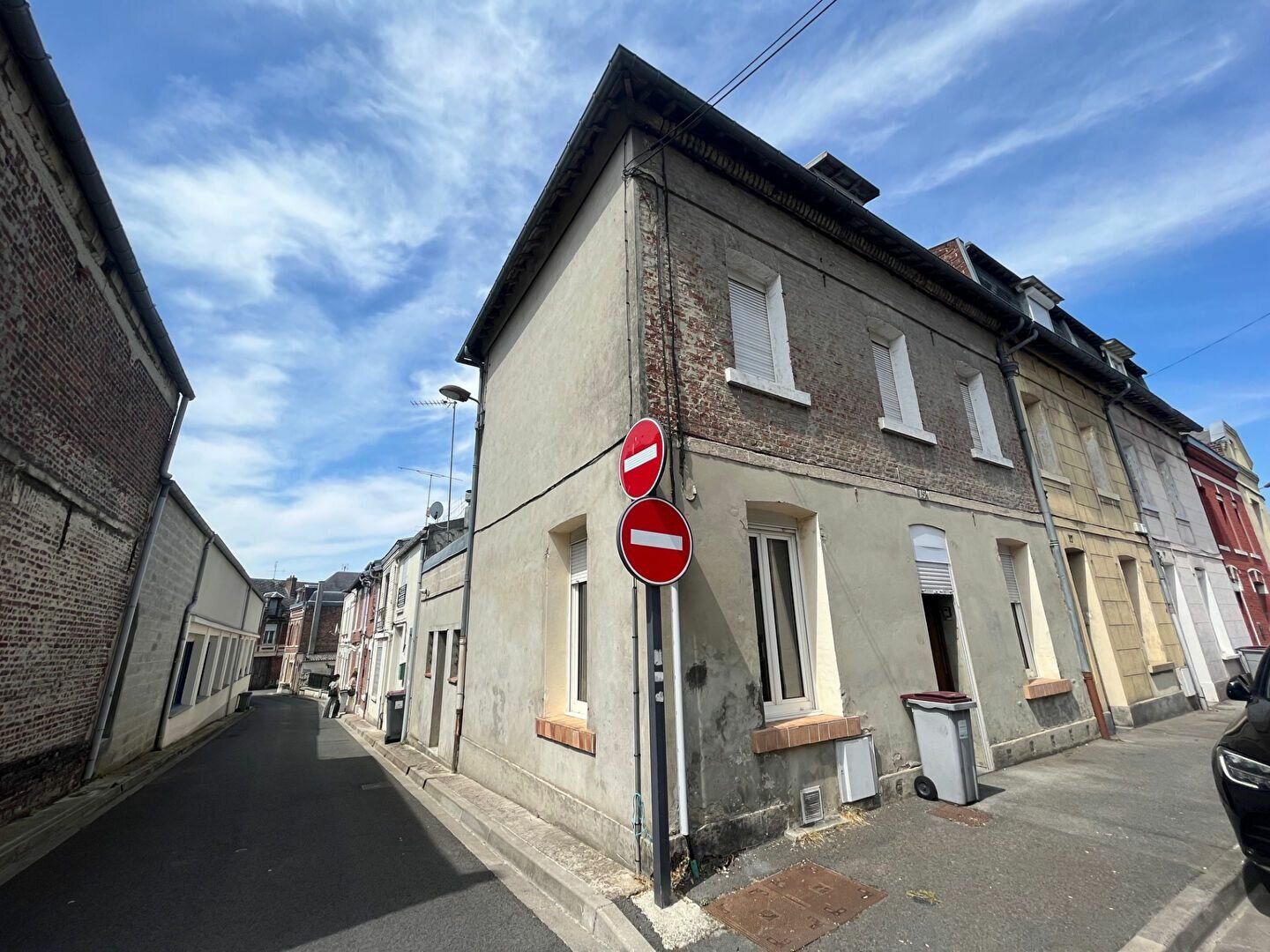 Maison à vendre 3 0m2 à Saint-Quentin vignette-1