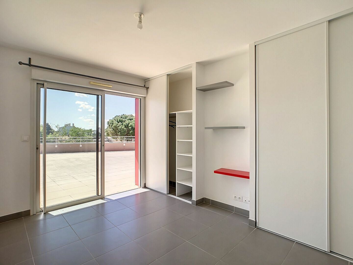 Appartement à vendre 3 102.75m2 à Montfavet - Avignon vignette-5