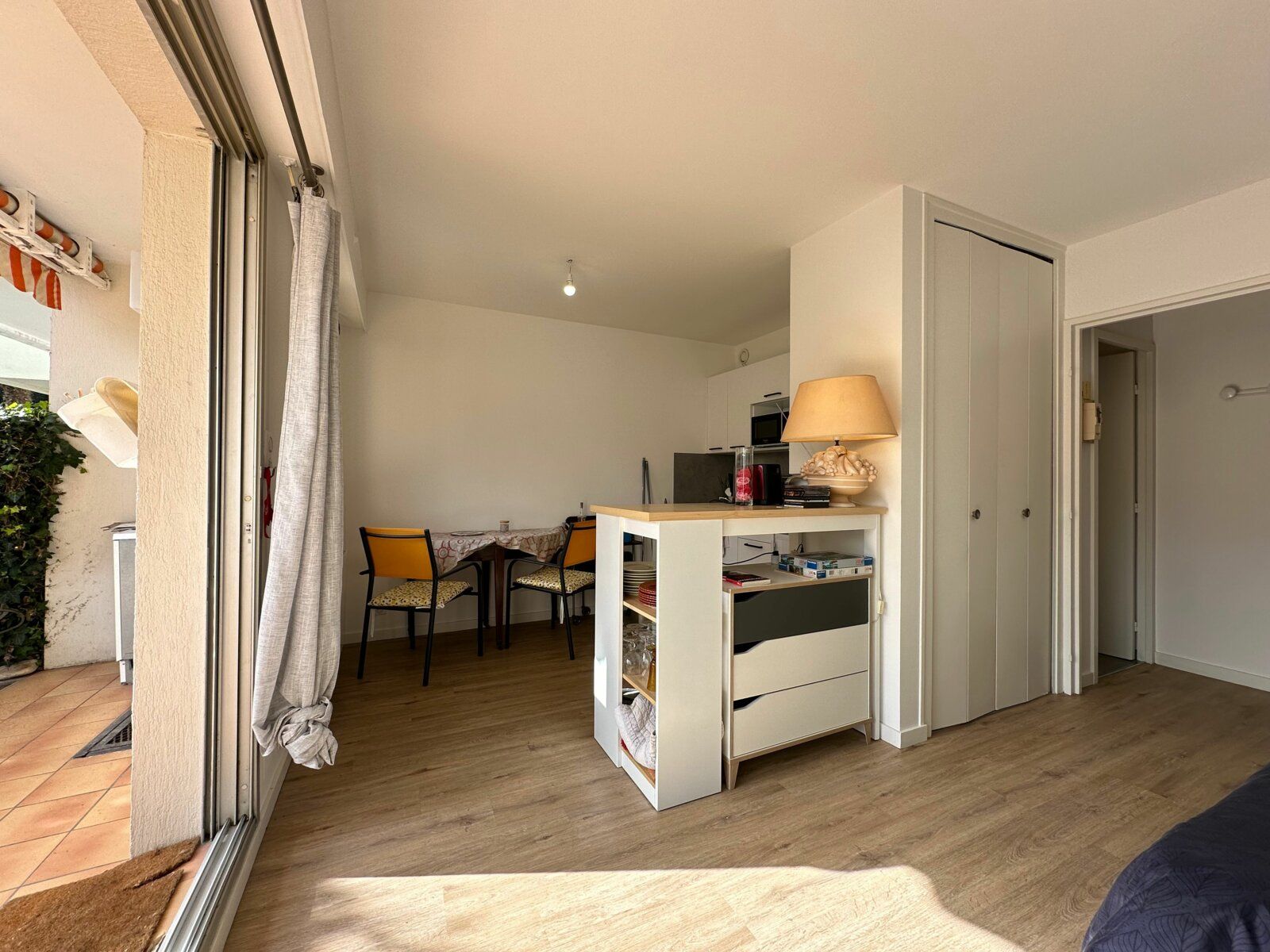 Appartement à vendre 1 m2 à Saint-Palais-sur-Mer vignette-8