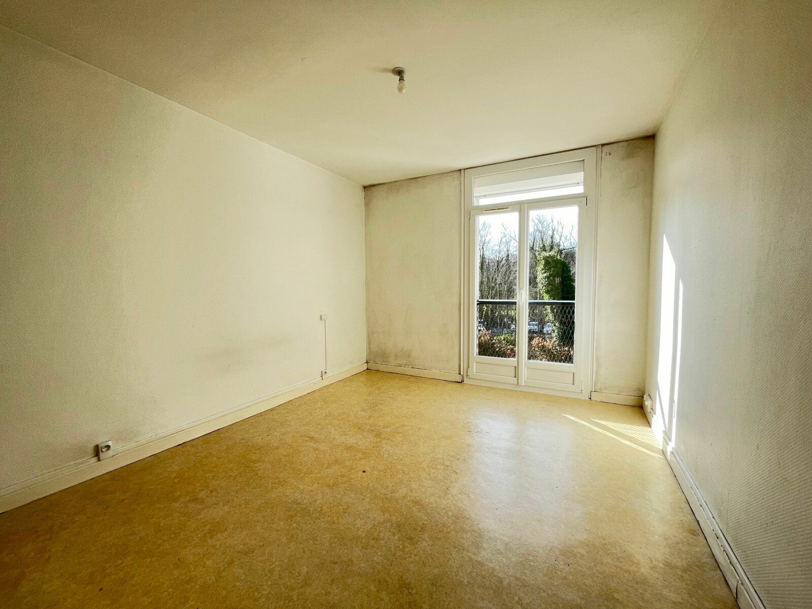 Appartement à vendre 2 44.89m2 à Beauvais vignette-2