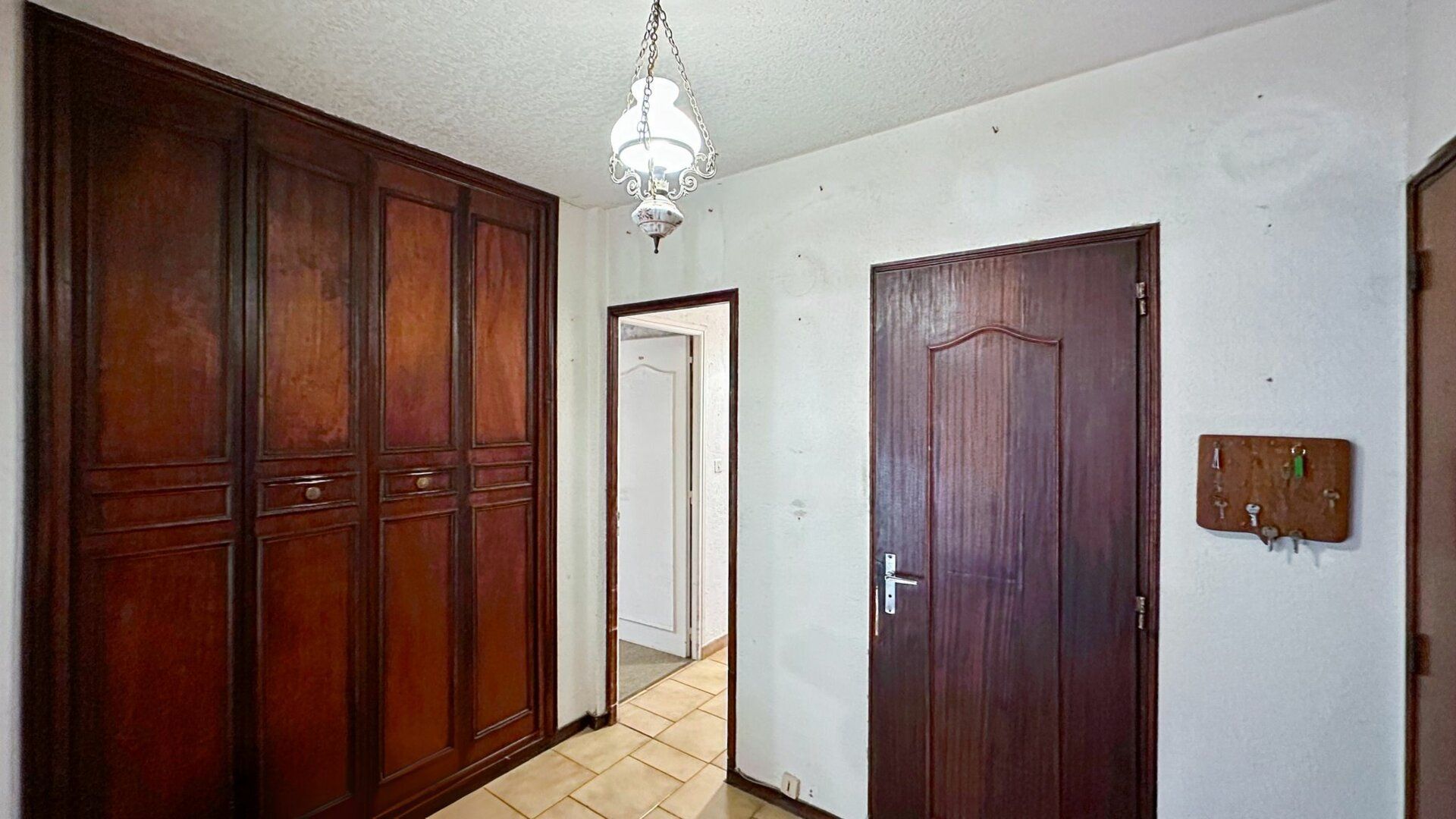 Appartement à vendre 4 84m2 à Saint-Raphaël vignette-11