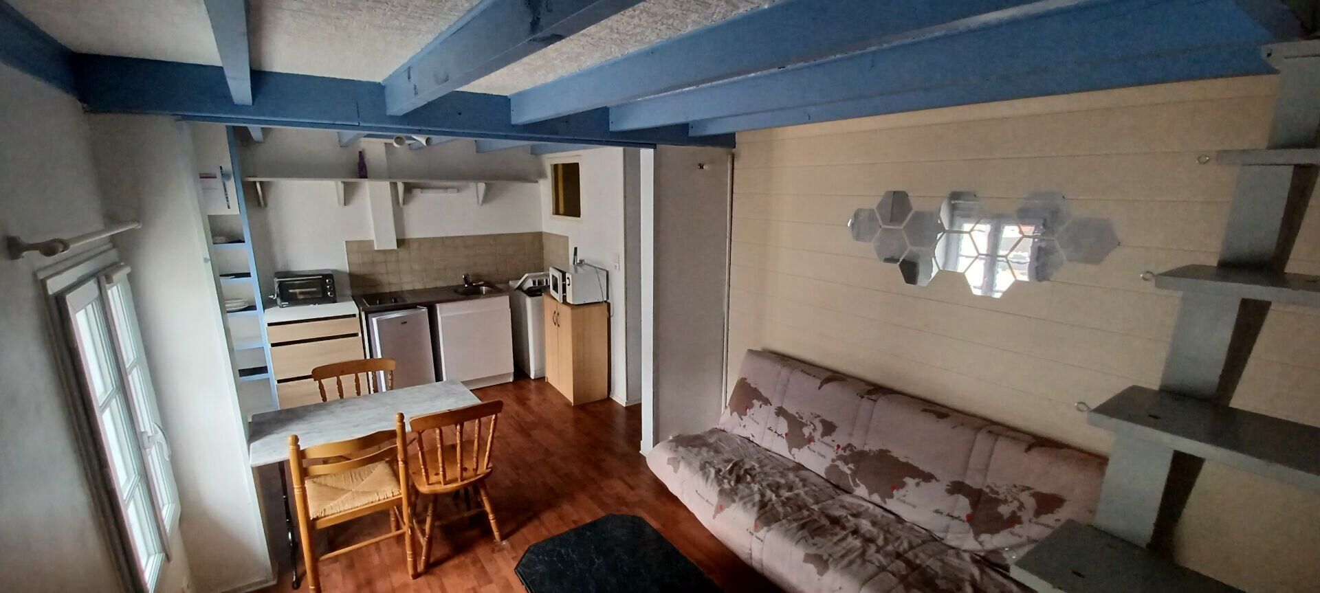 Appartement à louer 3 m2 à Rochefort vignette-3