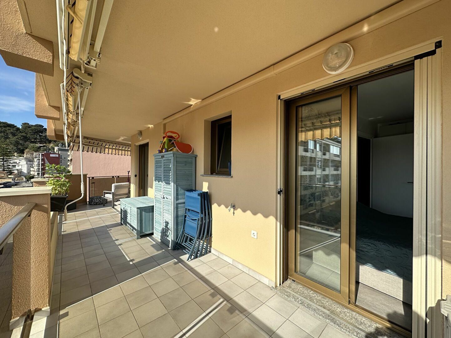 Appartement à vendre 2 43.79m2 à Roquebrune-Cap-Martin vignette-4