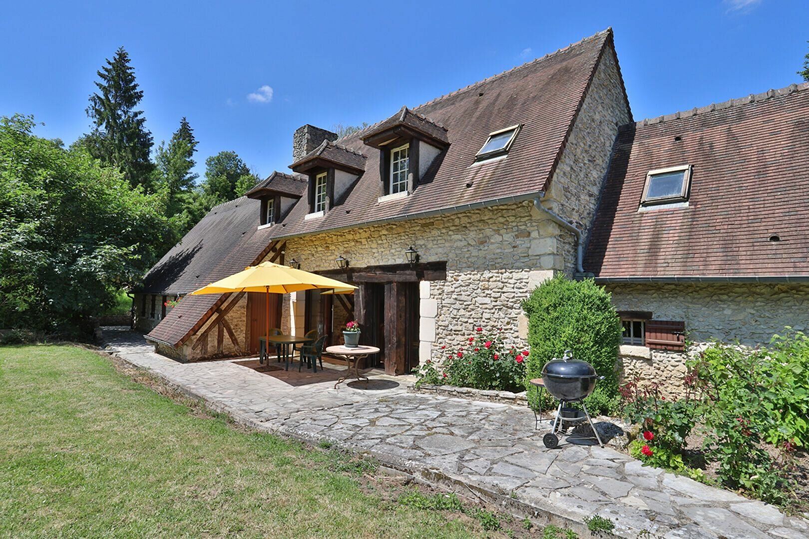Maison à vendre 6 223.86m2 à Chaumont-en-Vexin vignette-2