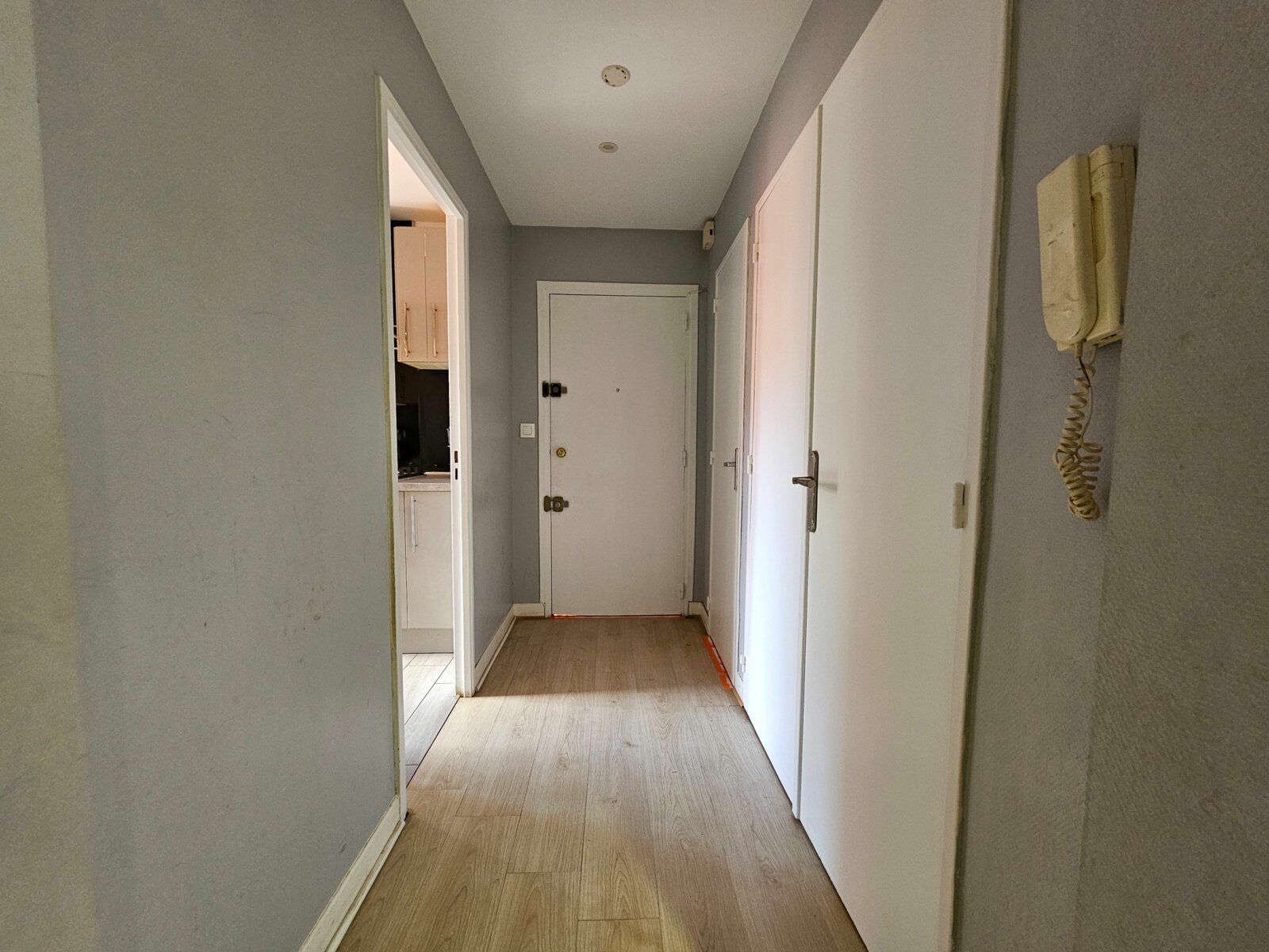 Appartement à vendre 4 83.49m2 à Saint-Étienne vignette-4