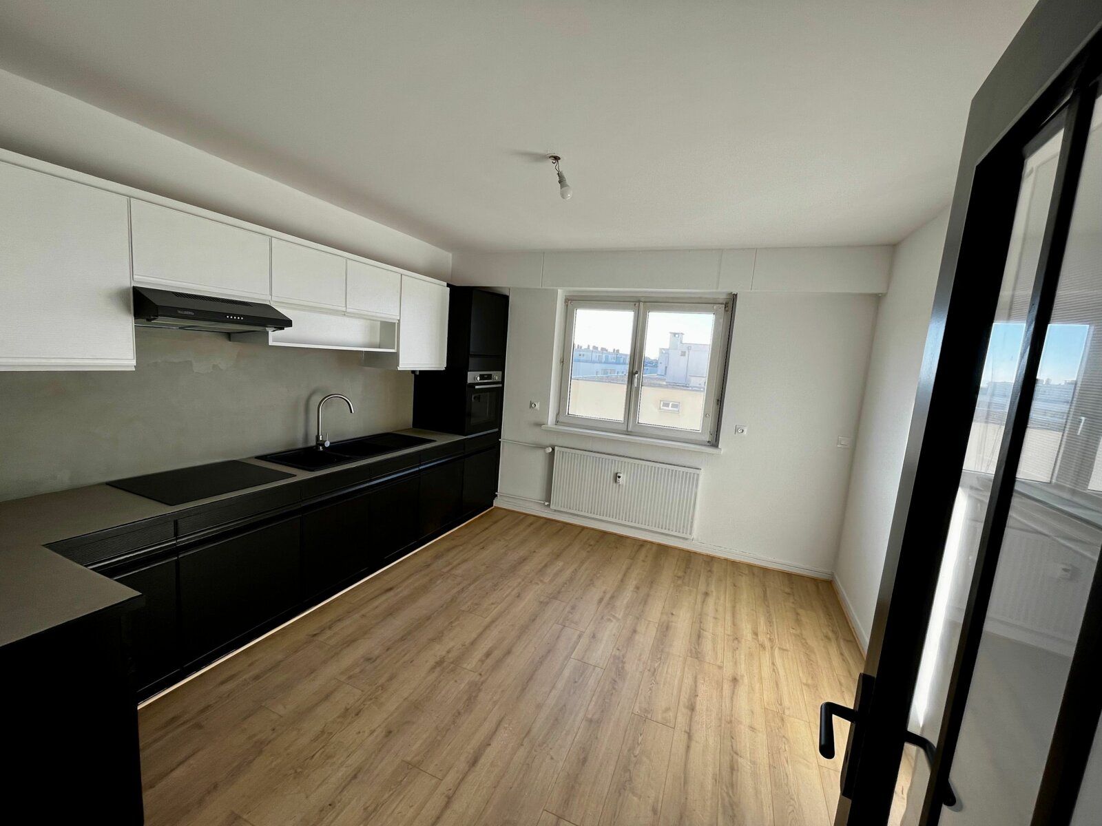 Appartement à vendre 3 75.85m2 à Strasbourg vignette-3