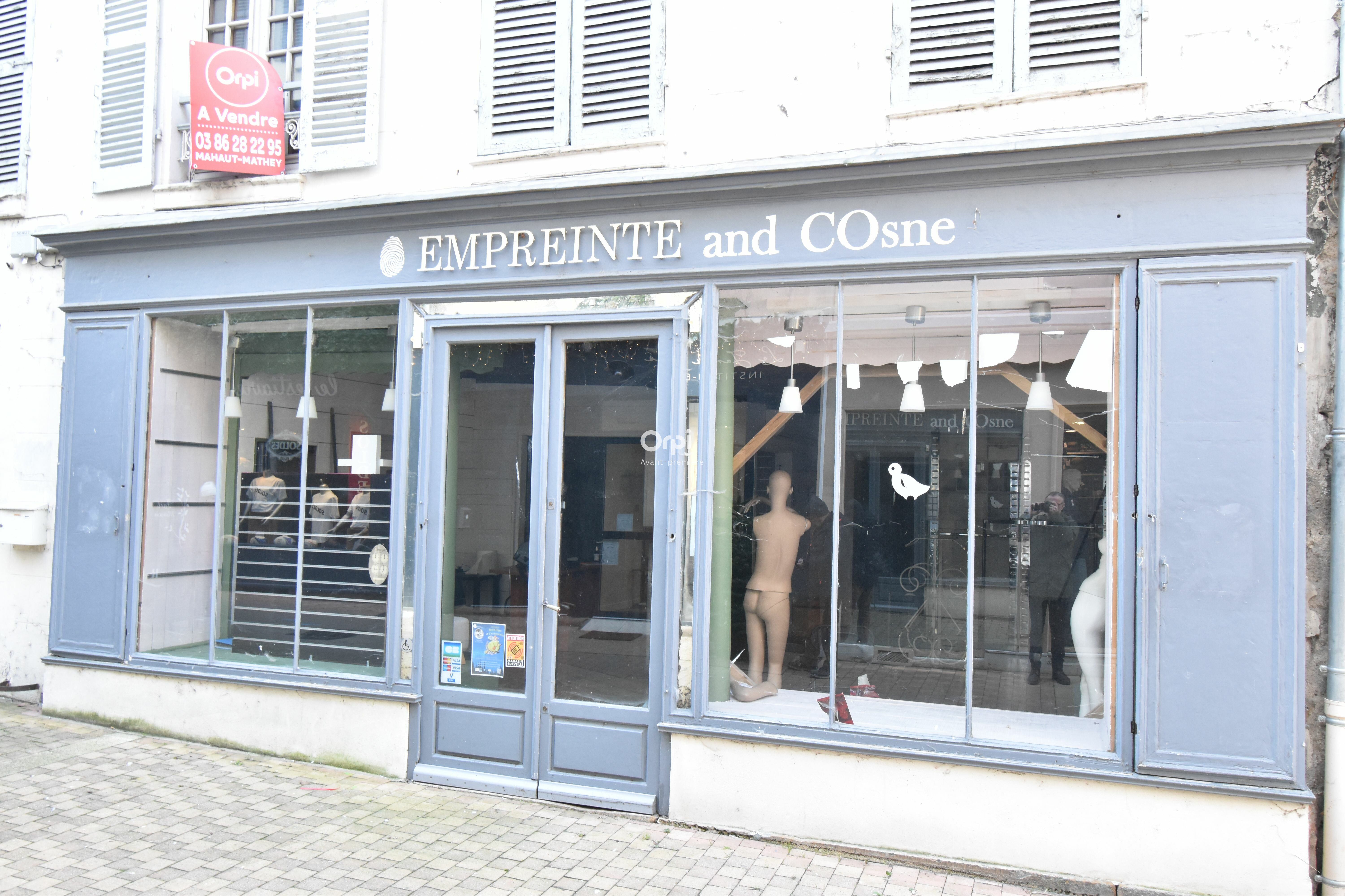 Local commercial à vendre 0 85m2 à Cosne-Cours-sur-Loire vignette-3
