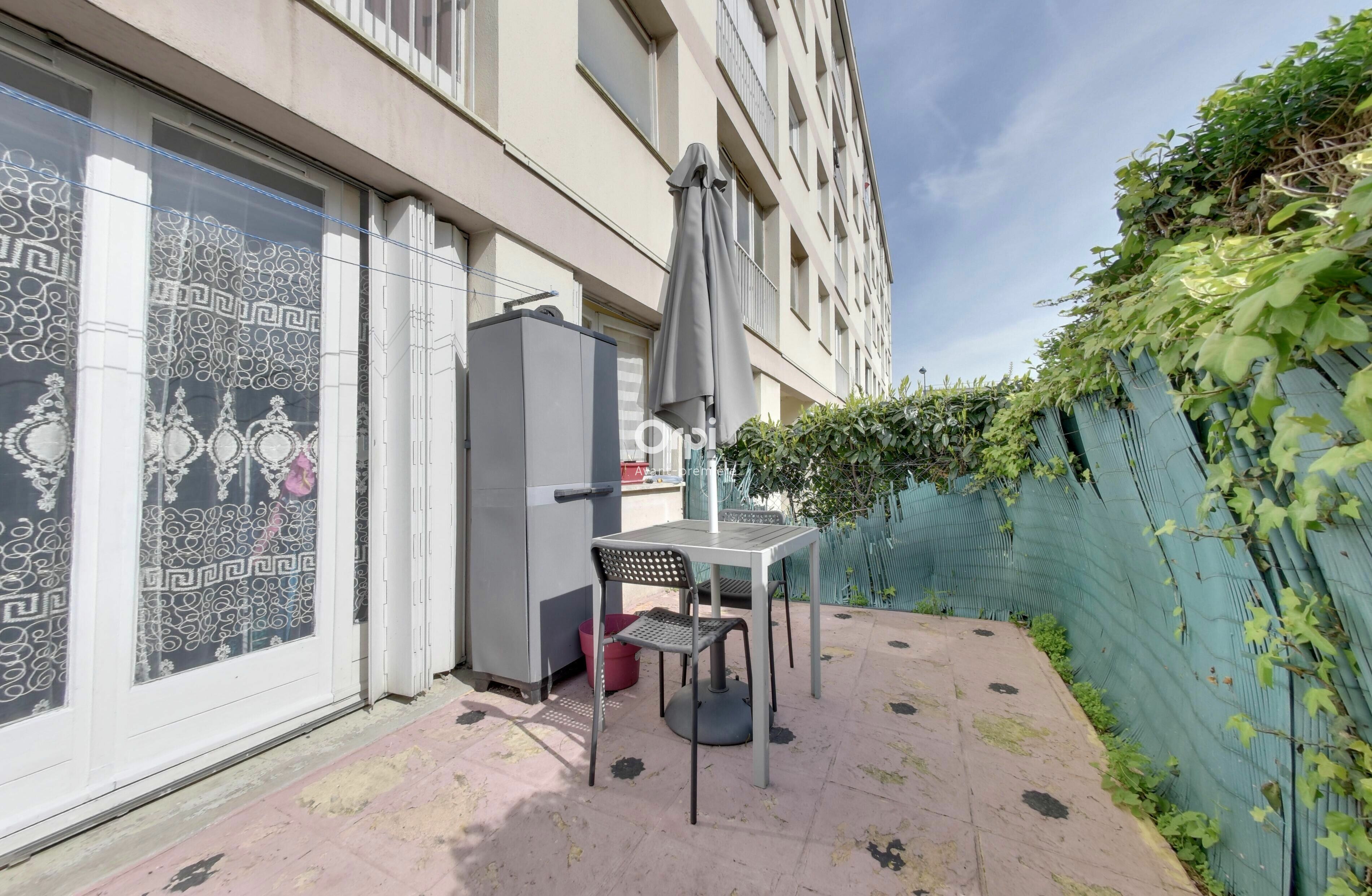 Appartement à vendre 3 57m2 à Le Blanc-Mesnil vignette-7