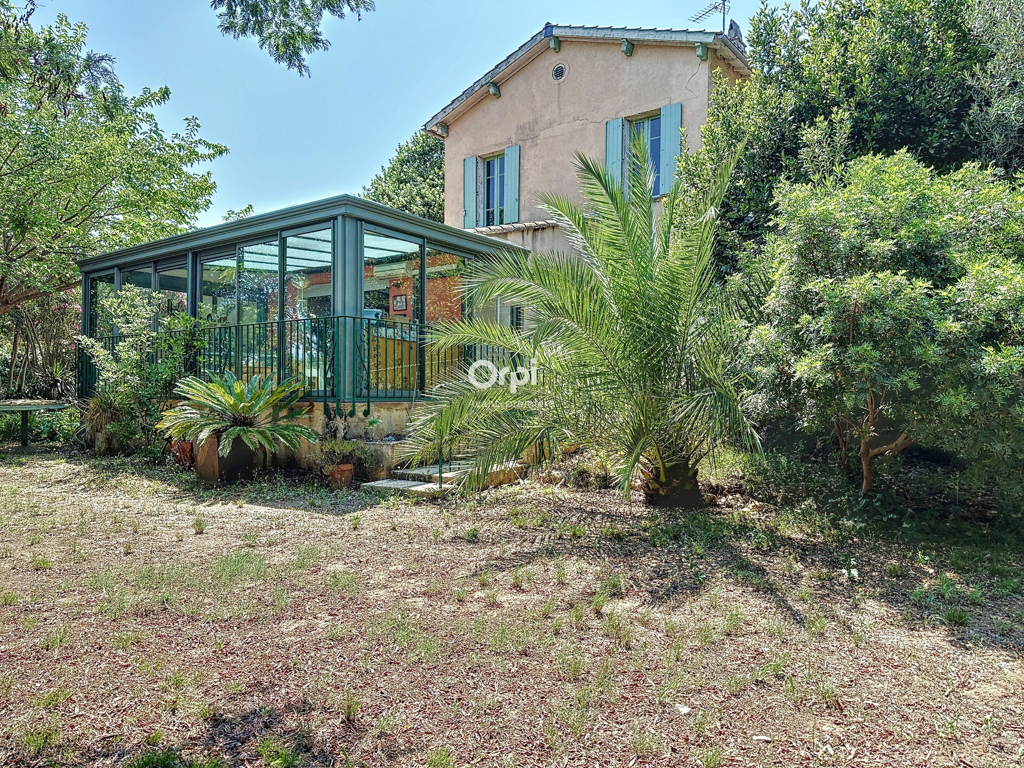 Maison à vendre 4 130m2 à La Seyne-sur-Mer vignette-3