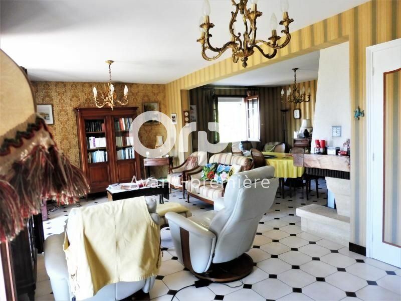 Maison à vendre 5 1585m2 à Cercy-la-Tour vignette-2