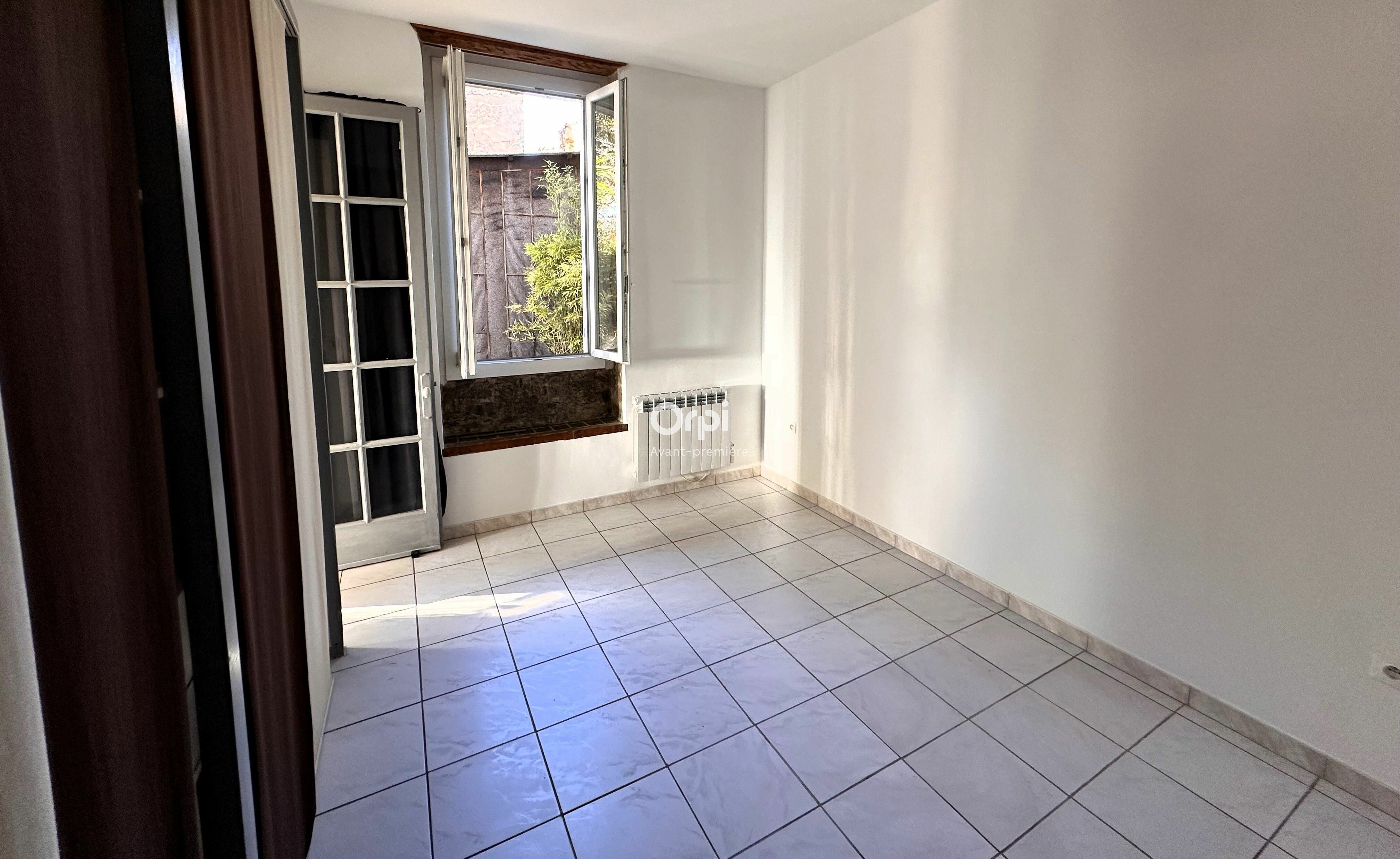 Appartement à vendre 2 45m2 à Toulon vignette-3