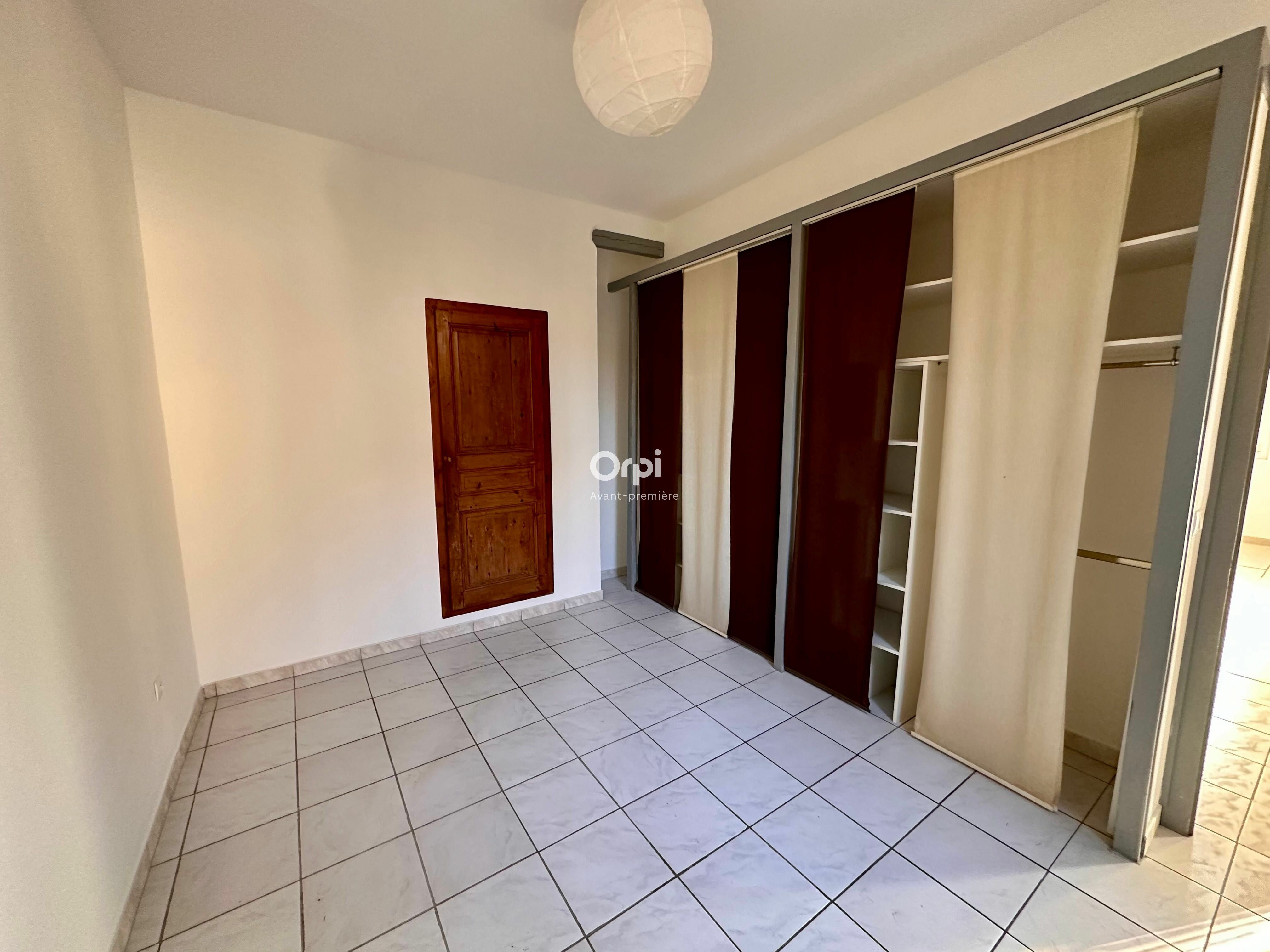 Appartement à vendre 2 45m2 à Toulon vignette-2