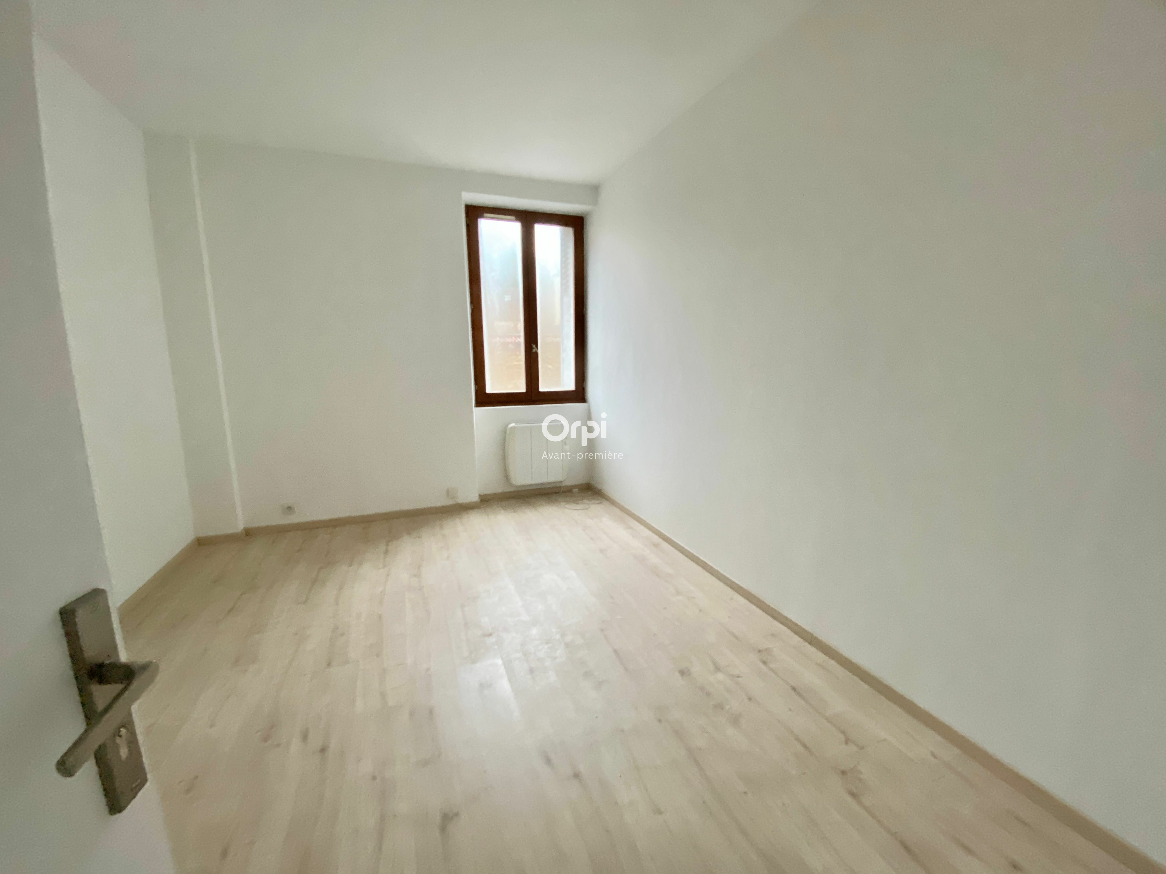 Appartement à vendre 3 55.13m2 à Mandres-les-Roses vignette-4
