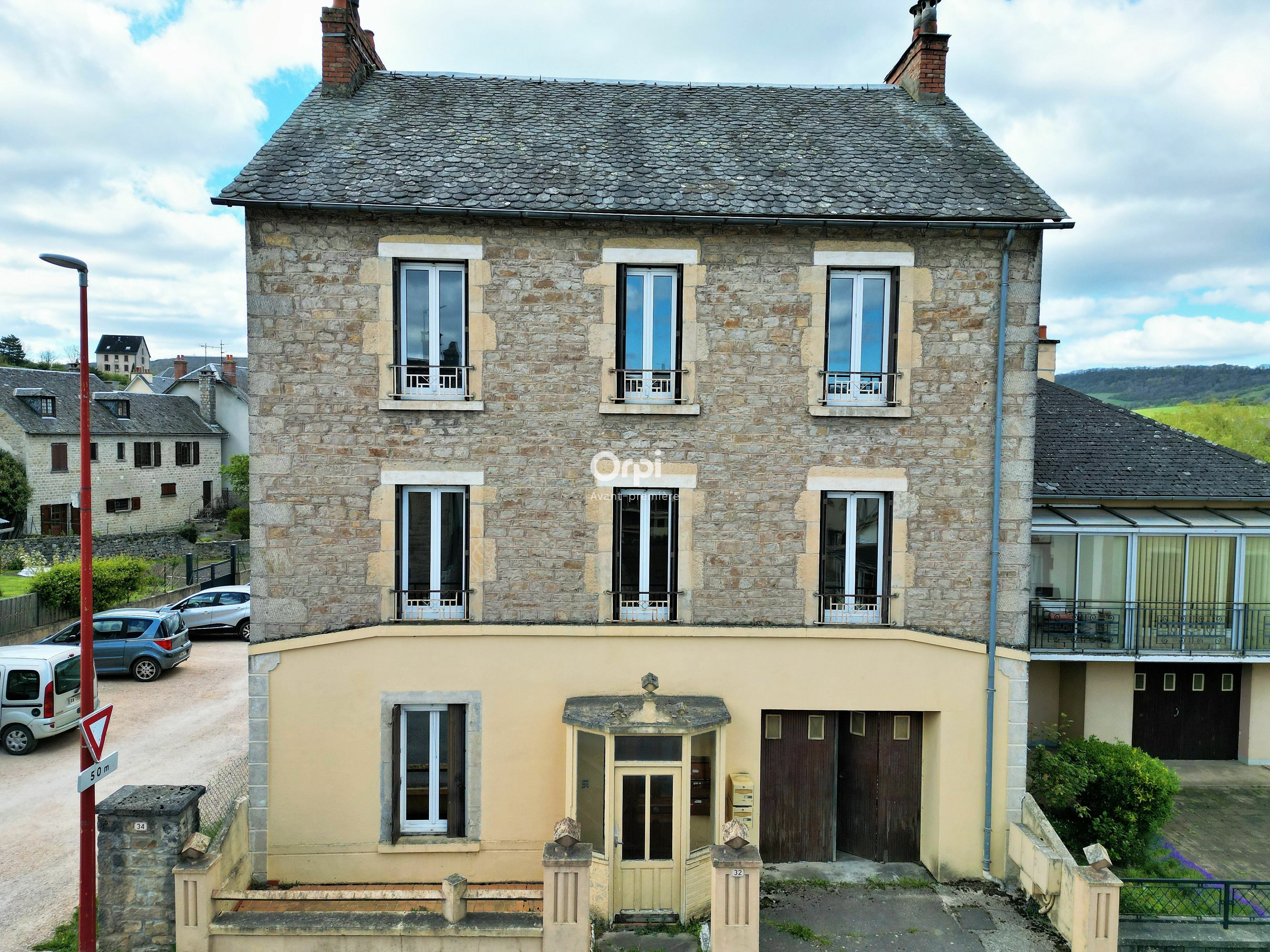 Maison à vendre 7 m2 à Sévérac-le-Château vignette-1