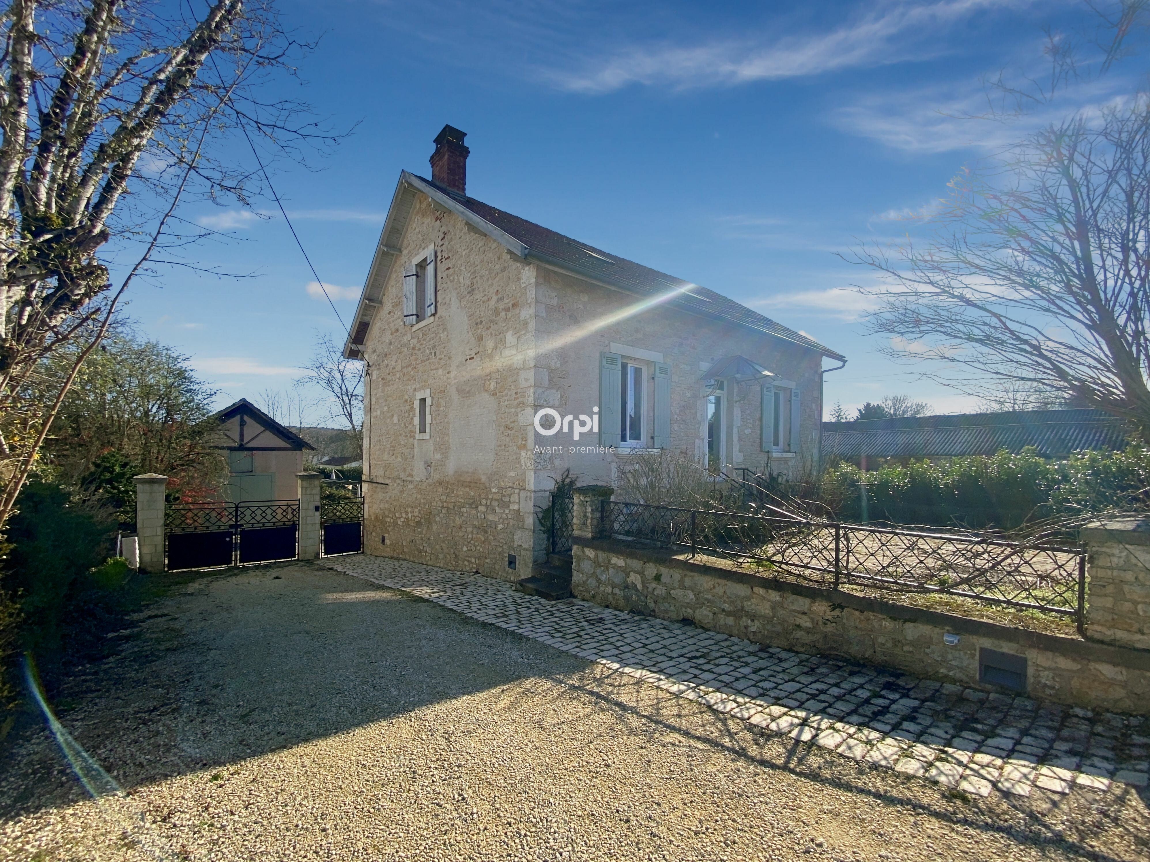 Maison à vendre 6 200m2 à Savignac-les-Églises vignette-3