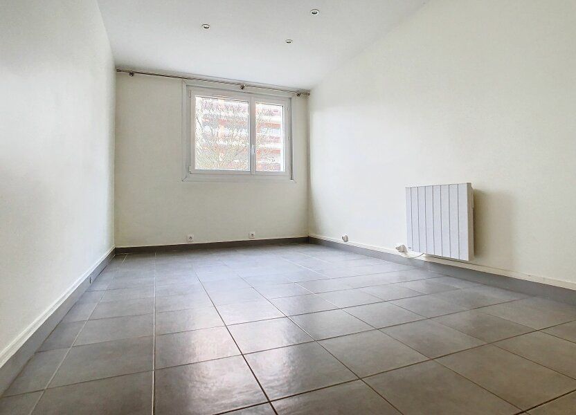 Appartement a vendre  - 1 pièce(s) - 29.72 m2 - Surfyn