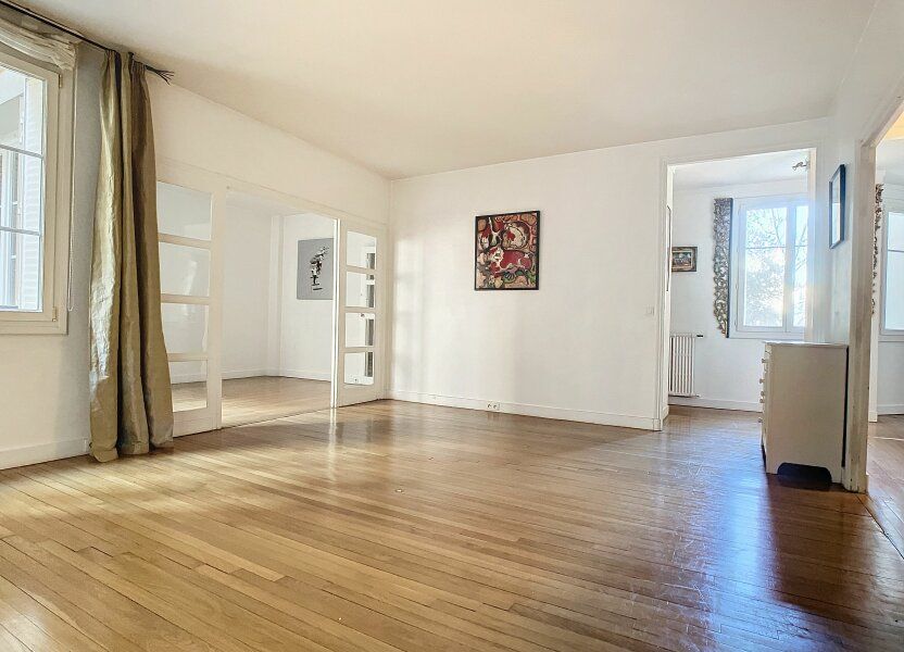 Appartement 4 pièce(s) 119.61 m²à vendre Issy-les-moulineaux