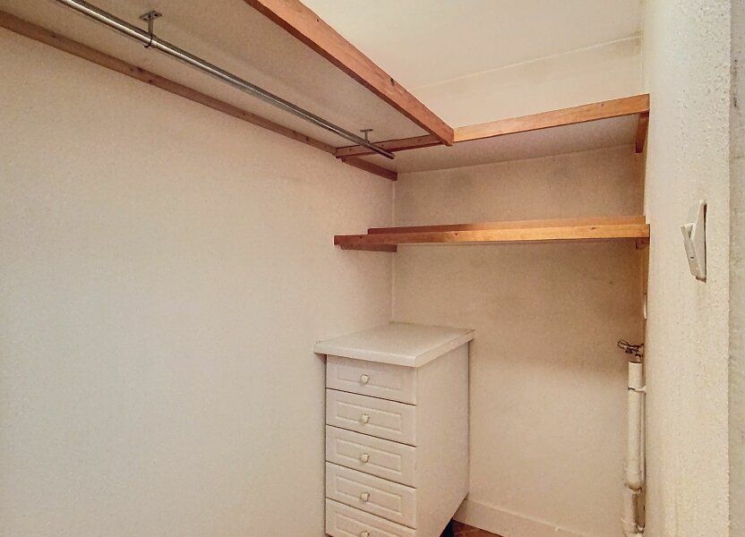 Appartement a vendre  - 2 pièce(s) - 55.74 m2 - Surfyn